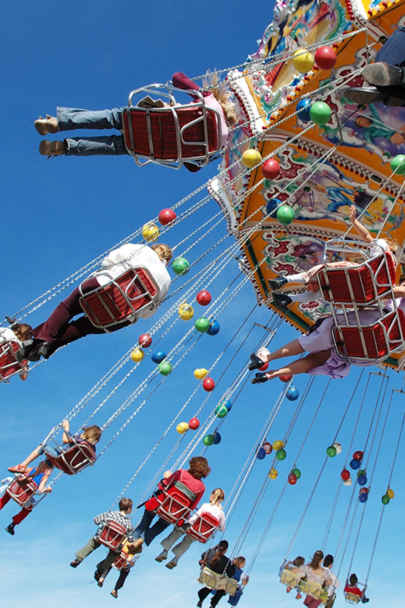 Oktoberfest Fahrgeschäfte 2025: Do – Spaß im Karussell & Riesenrad
