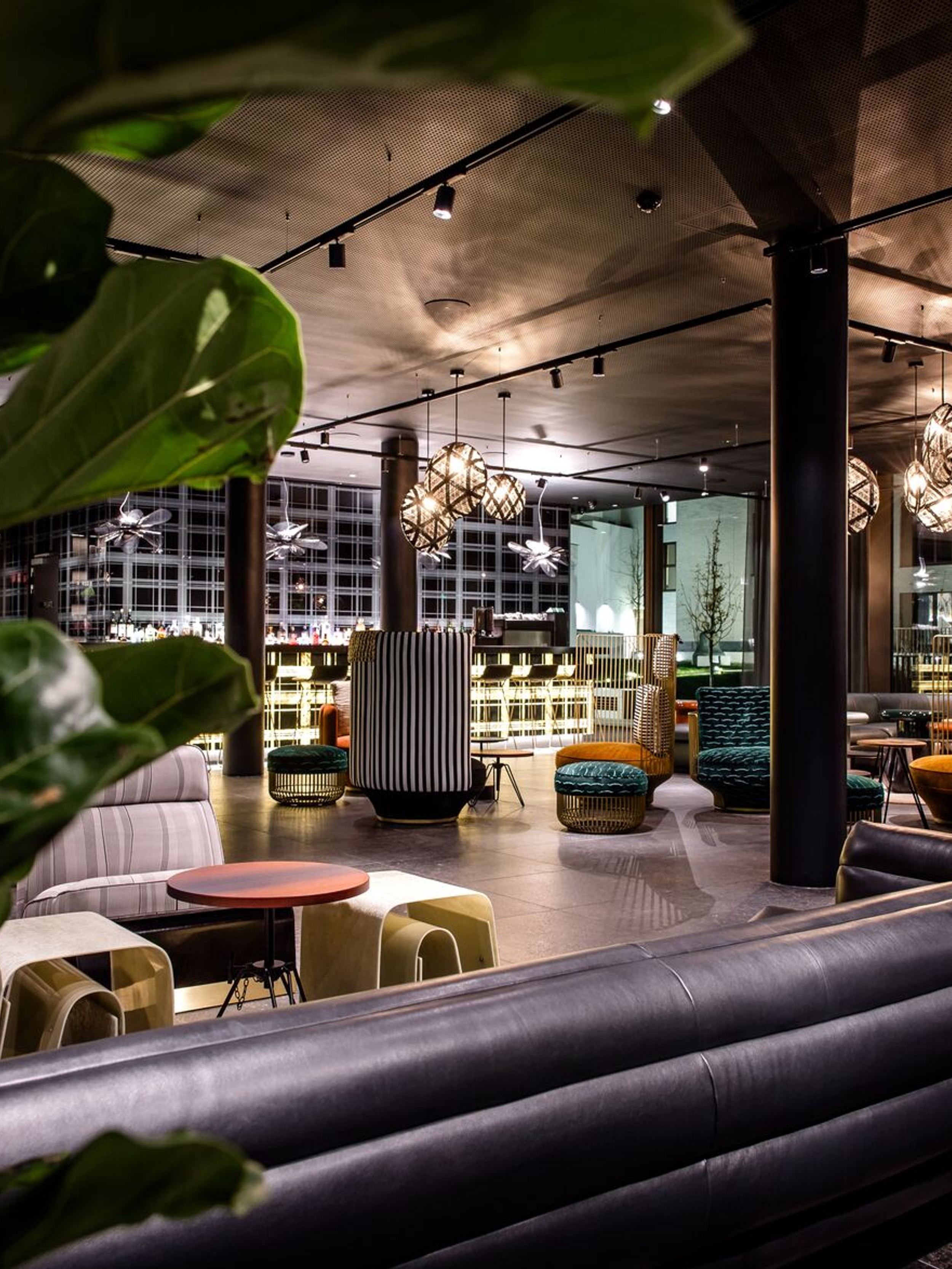 Designhotel Antwerpen Motel One Innenbereich Bar