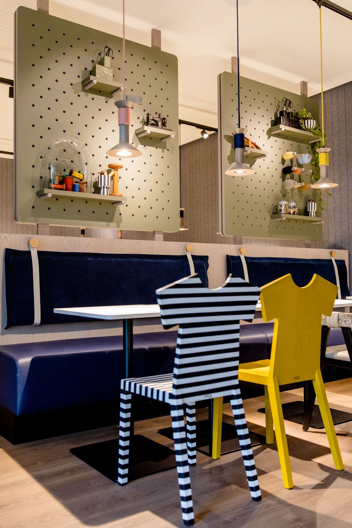 Designhotel Antwerpen Motel One Sitzbereich
