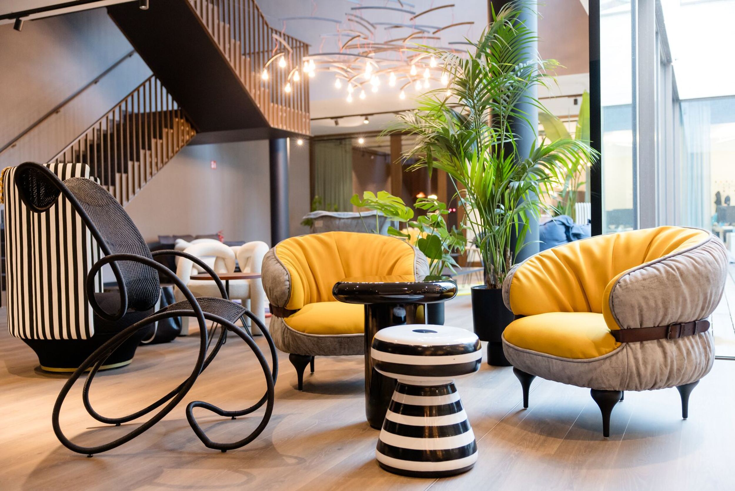 Hotel Antwerpen Motel One Innenbereich Design Sessel