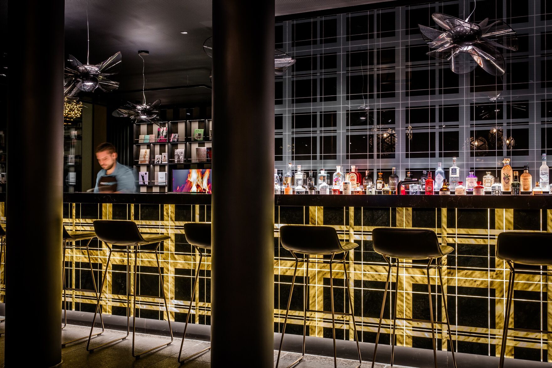 Designhotel Antwerpen Motel One Bar