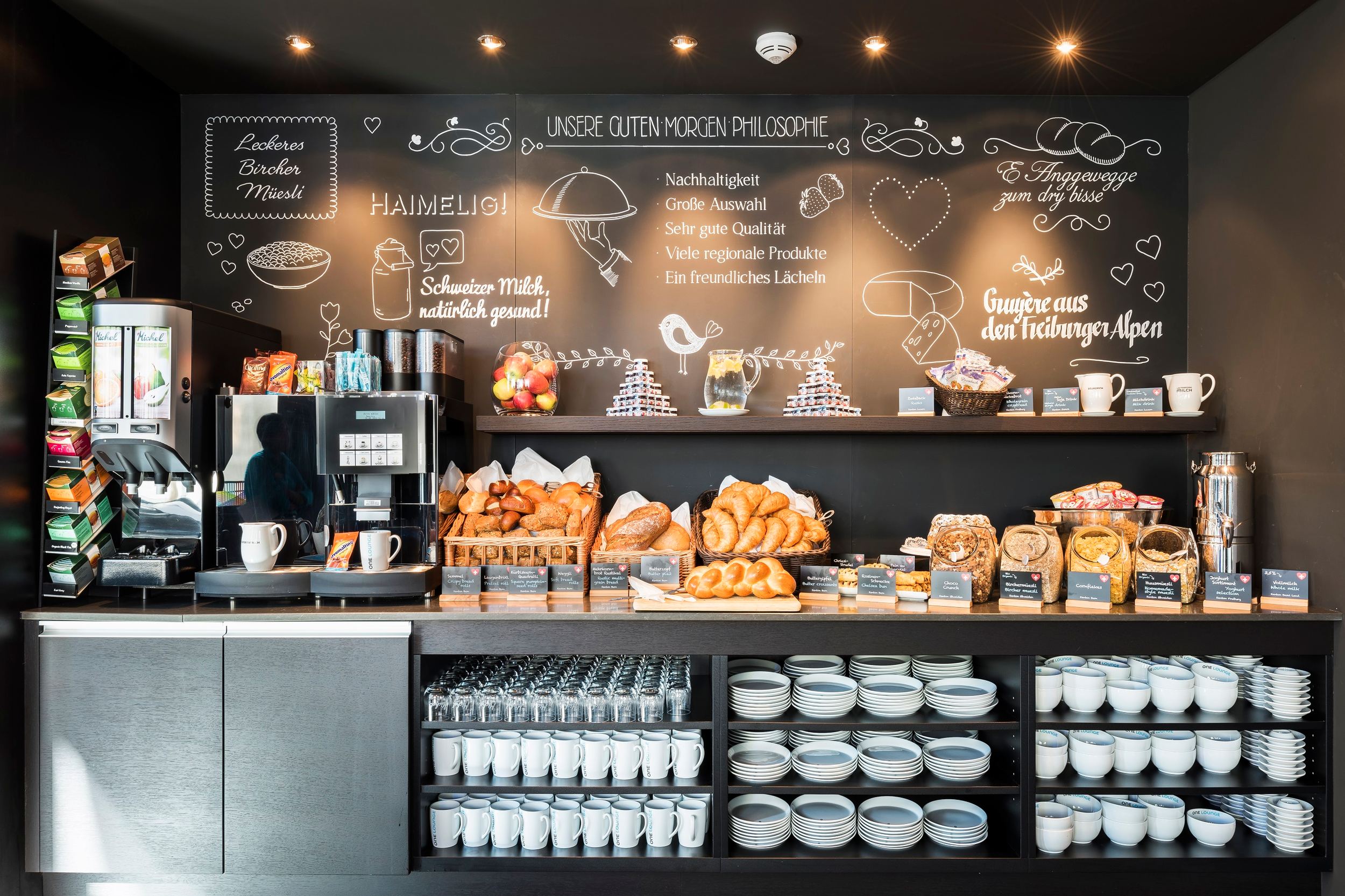 Designhotel Basel Motel One Frühstücksbuffet