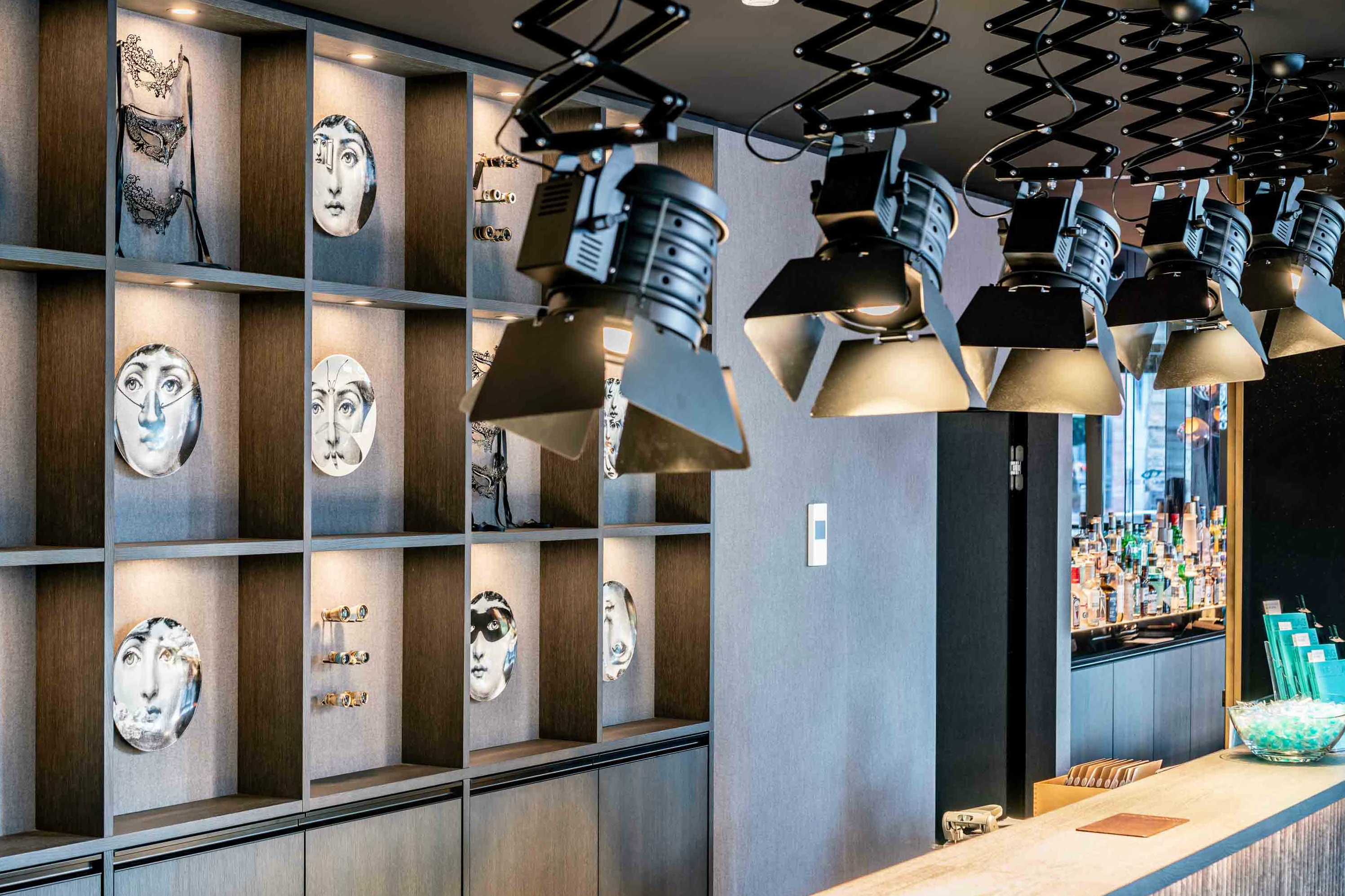 Hotel Berlin Ku’damm Motel One Blick auf die große Bar