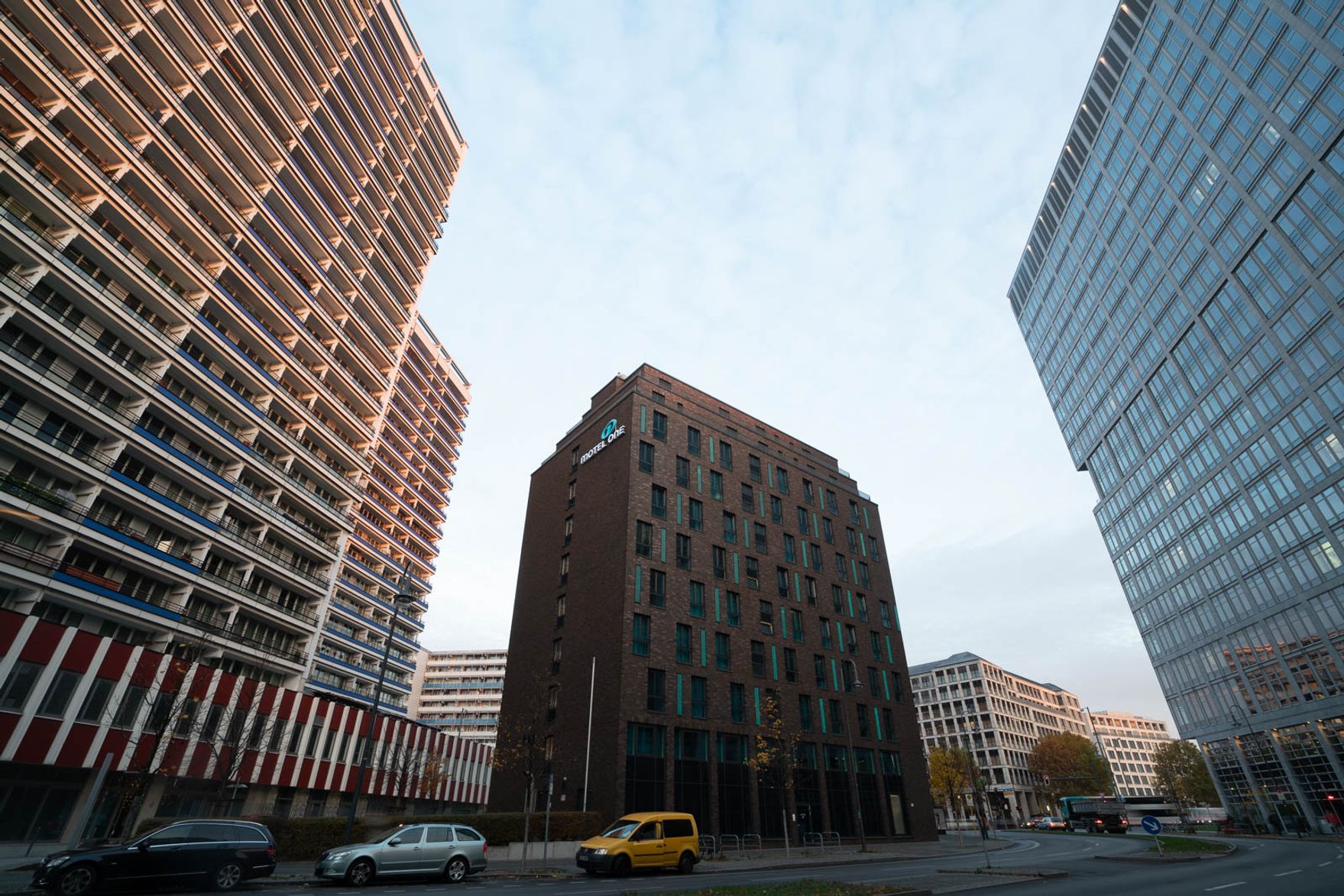 Designhotel Berlin Spittelmarkt Motel One Gebäude von außen