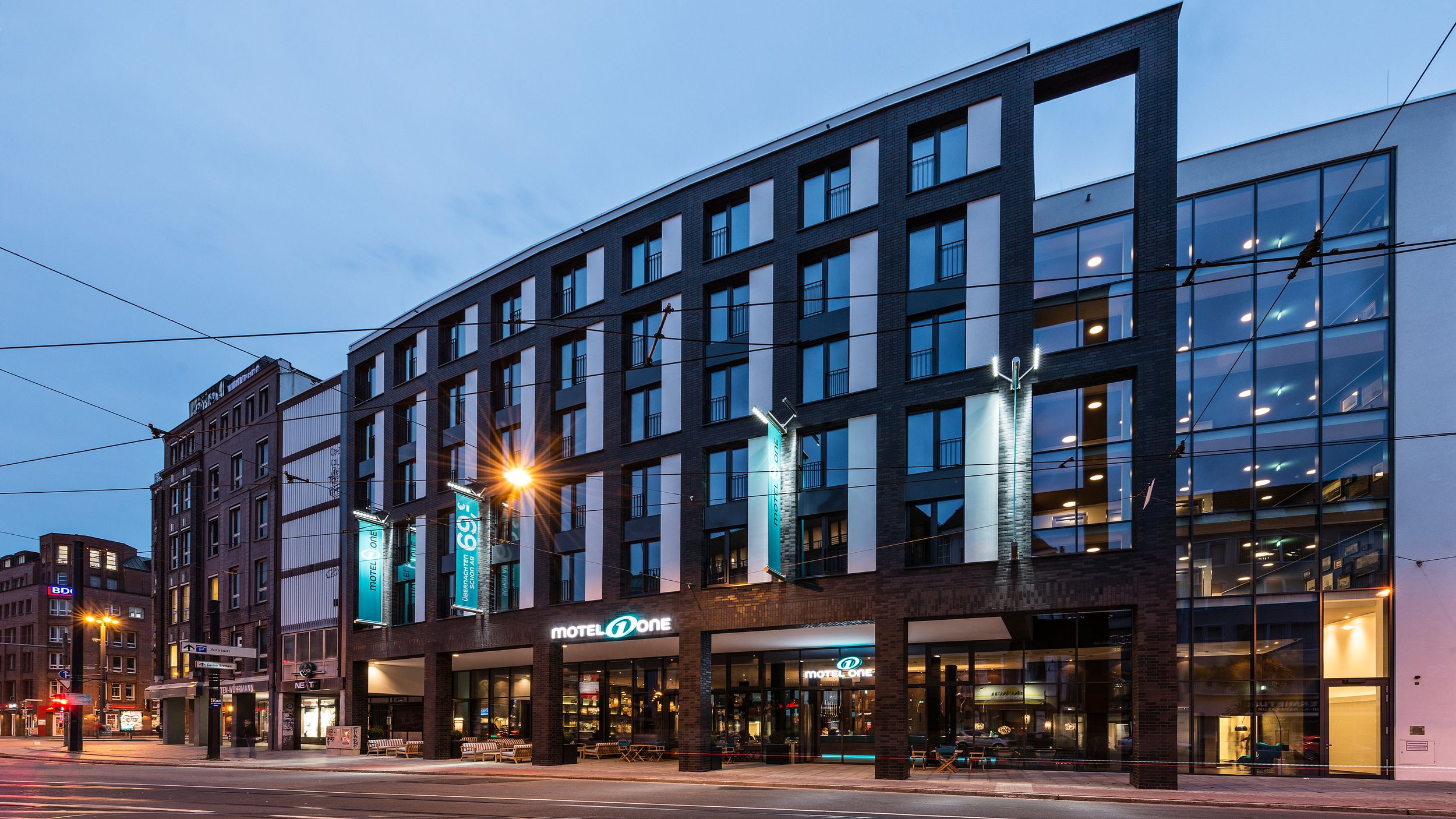 Hotel Bremen Motel One Gebäude von außen