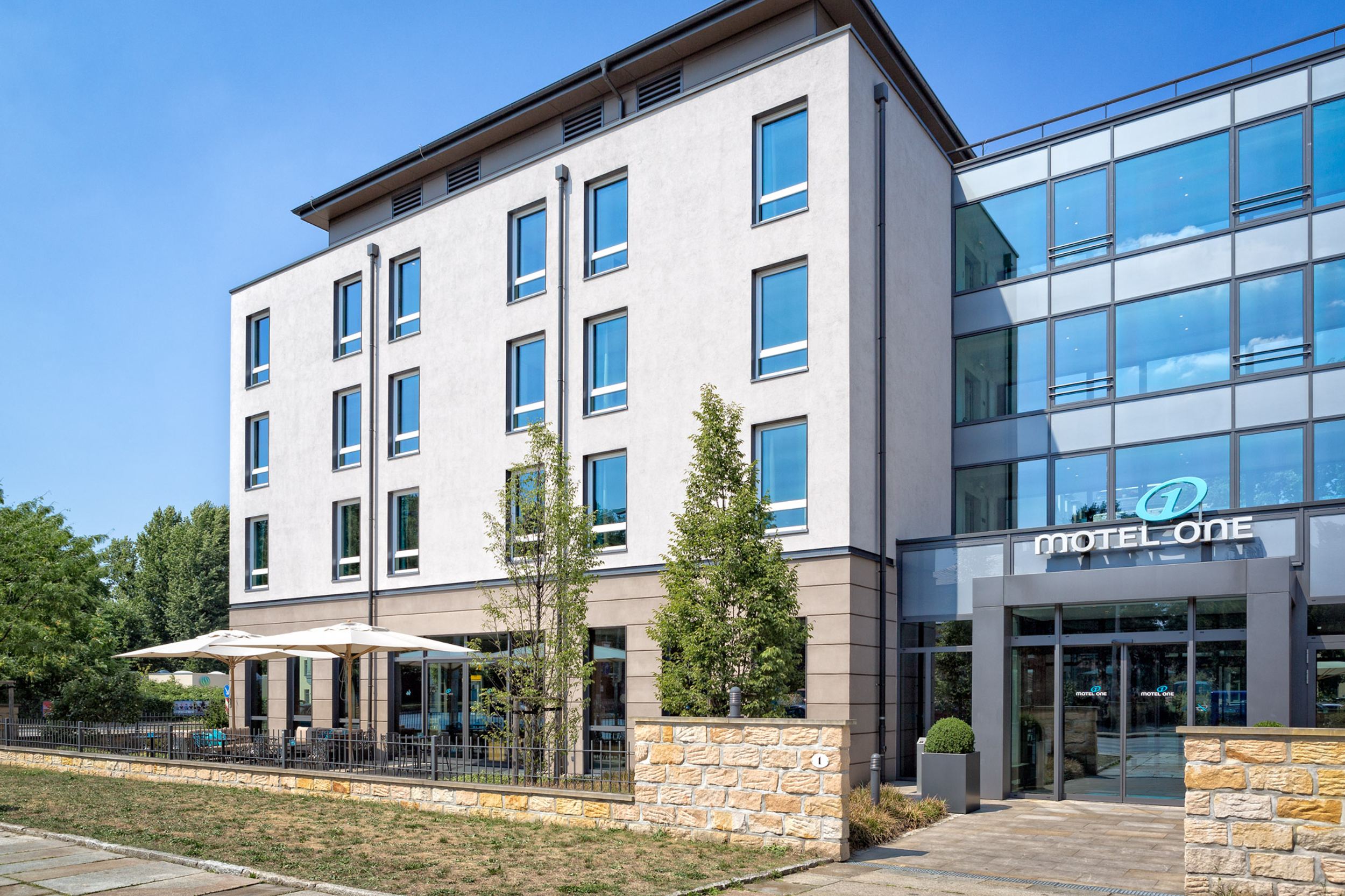 Hotel Dresden Palaisplatz Motel One Fassade