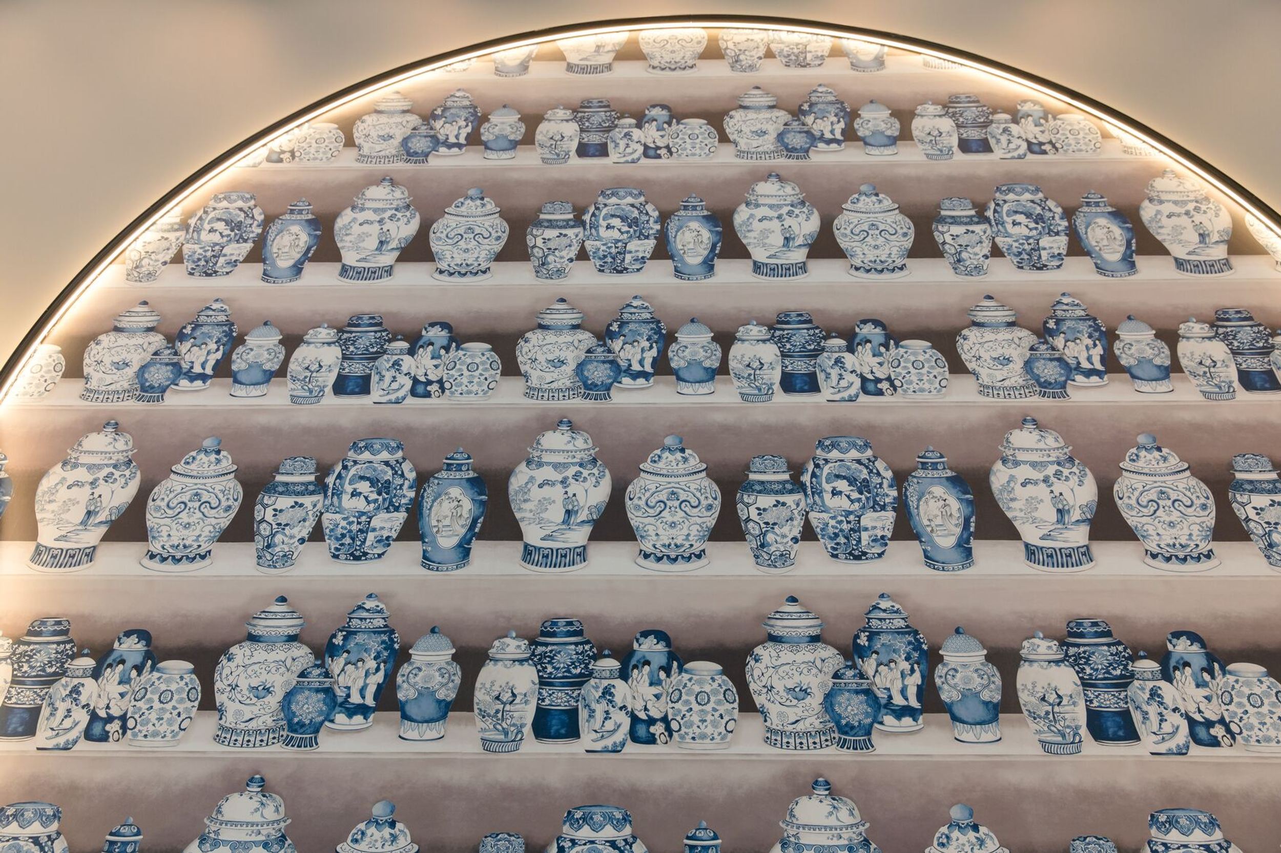 hotel Dresden am Zwinger Motel One view of wallpaper featuring several blue and white jugs