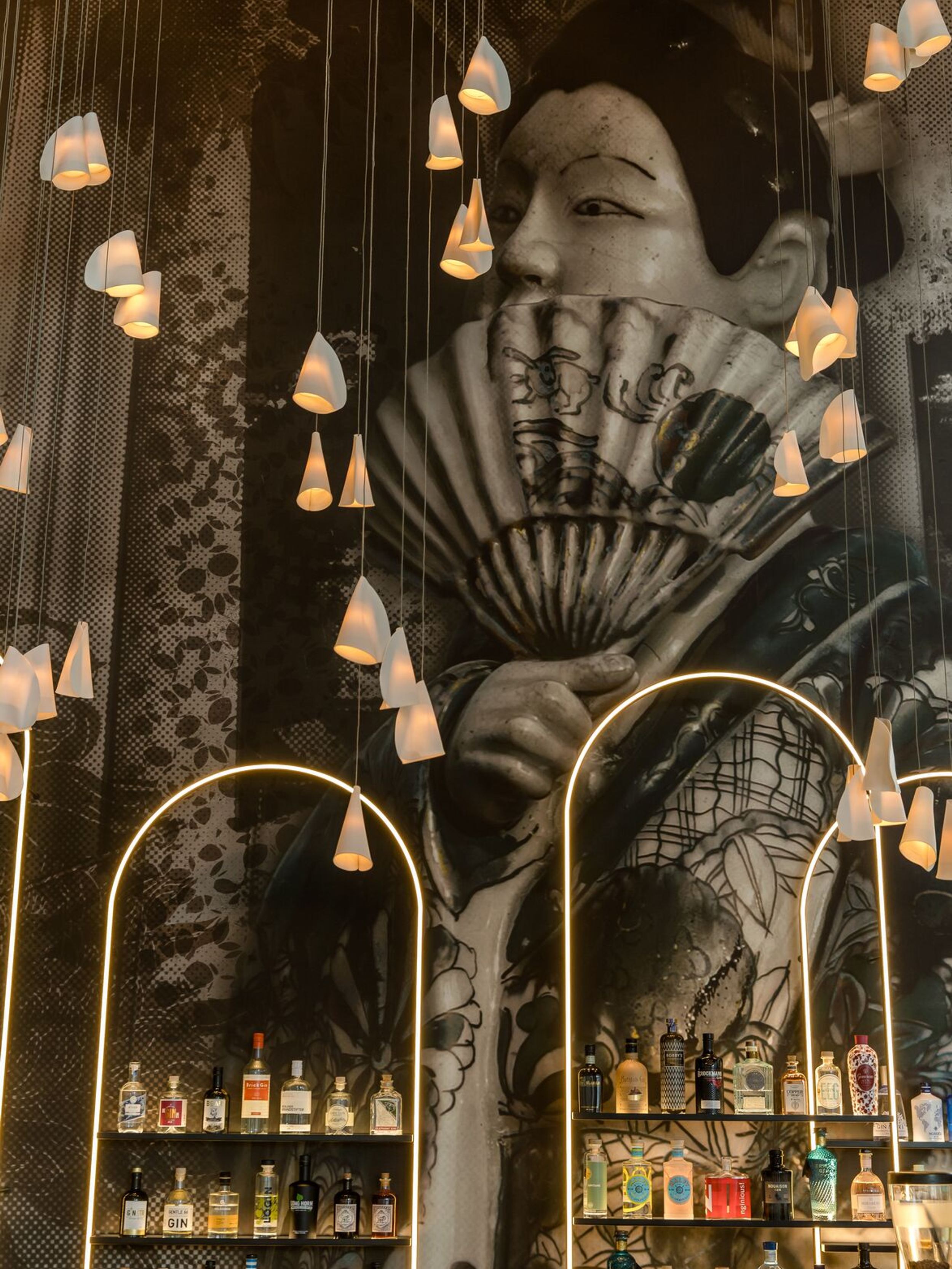 hotel Dresden am Zwinger Motel One view of the bar and various spirits