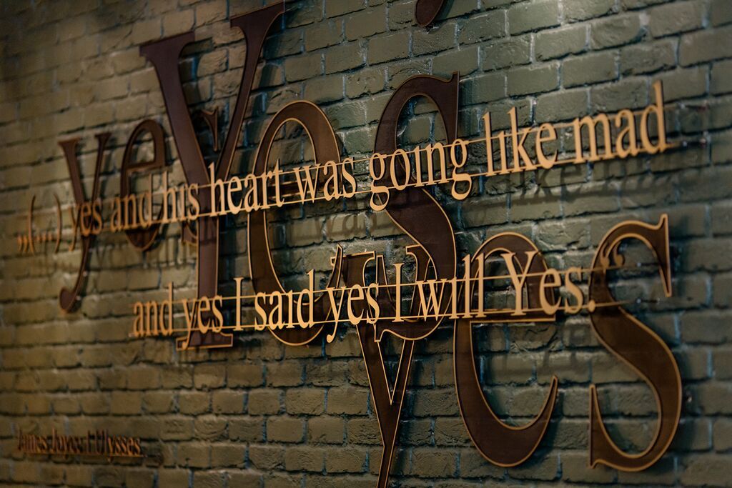 Designhotel Dublin Motel One Zitat von James Joyce an der Wand