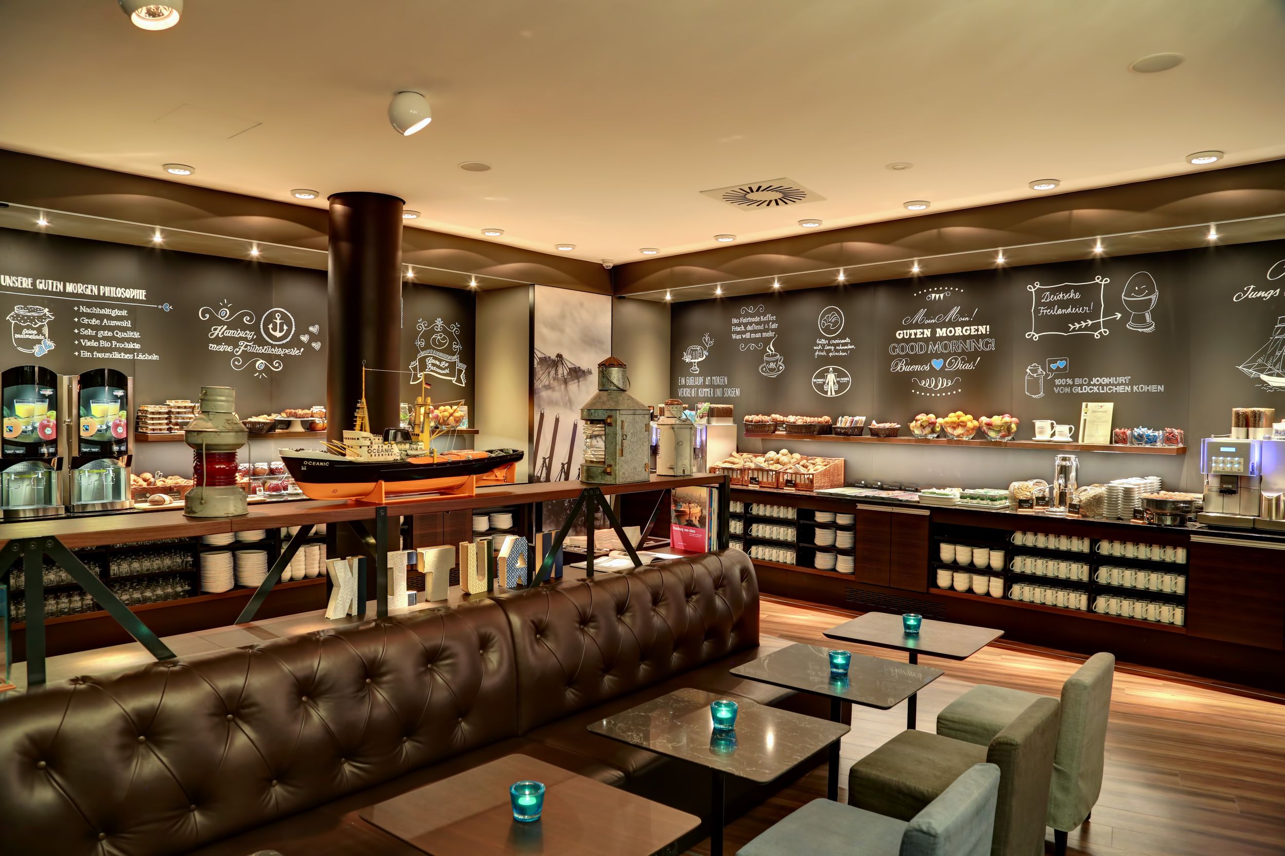 hotel Hamburg am Michel Motel One breakfast area with large buffet
