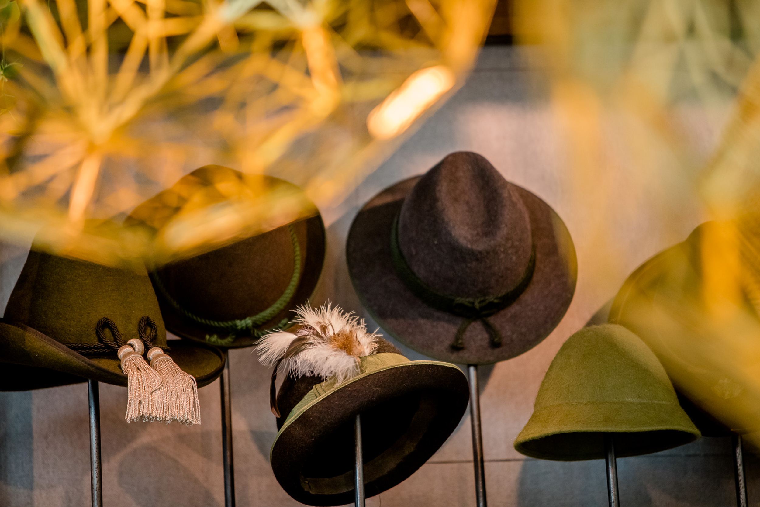 Hotel Innsbruck Motel One Nahaufnahme Hüte