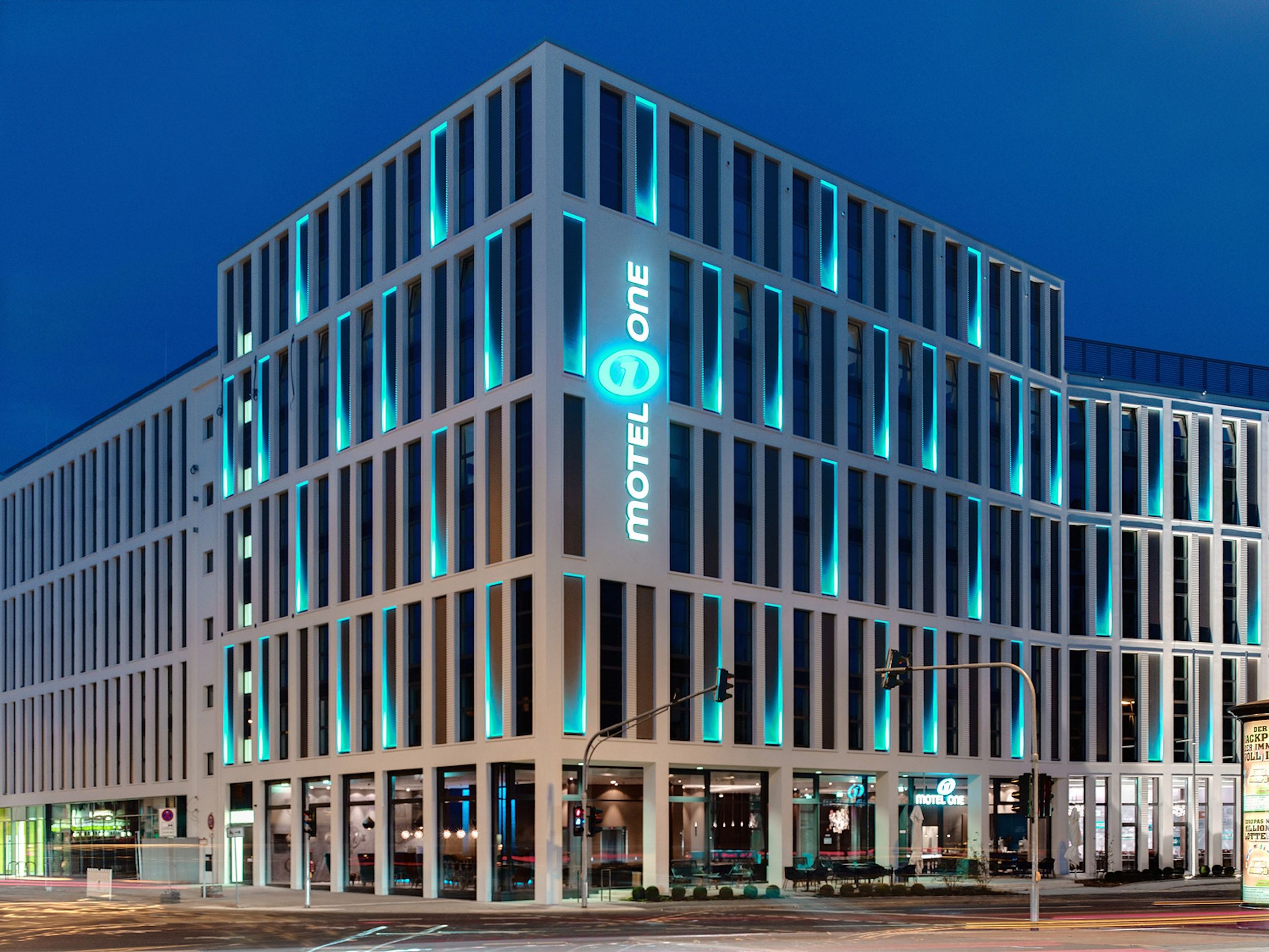 Hotel Köln Altstadt Motel One Fassade