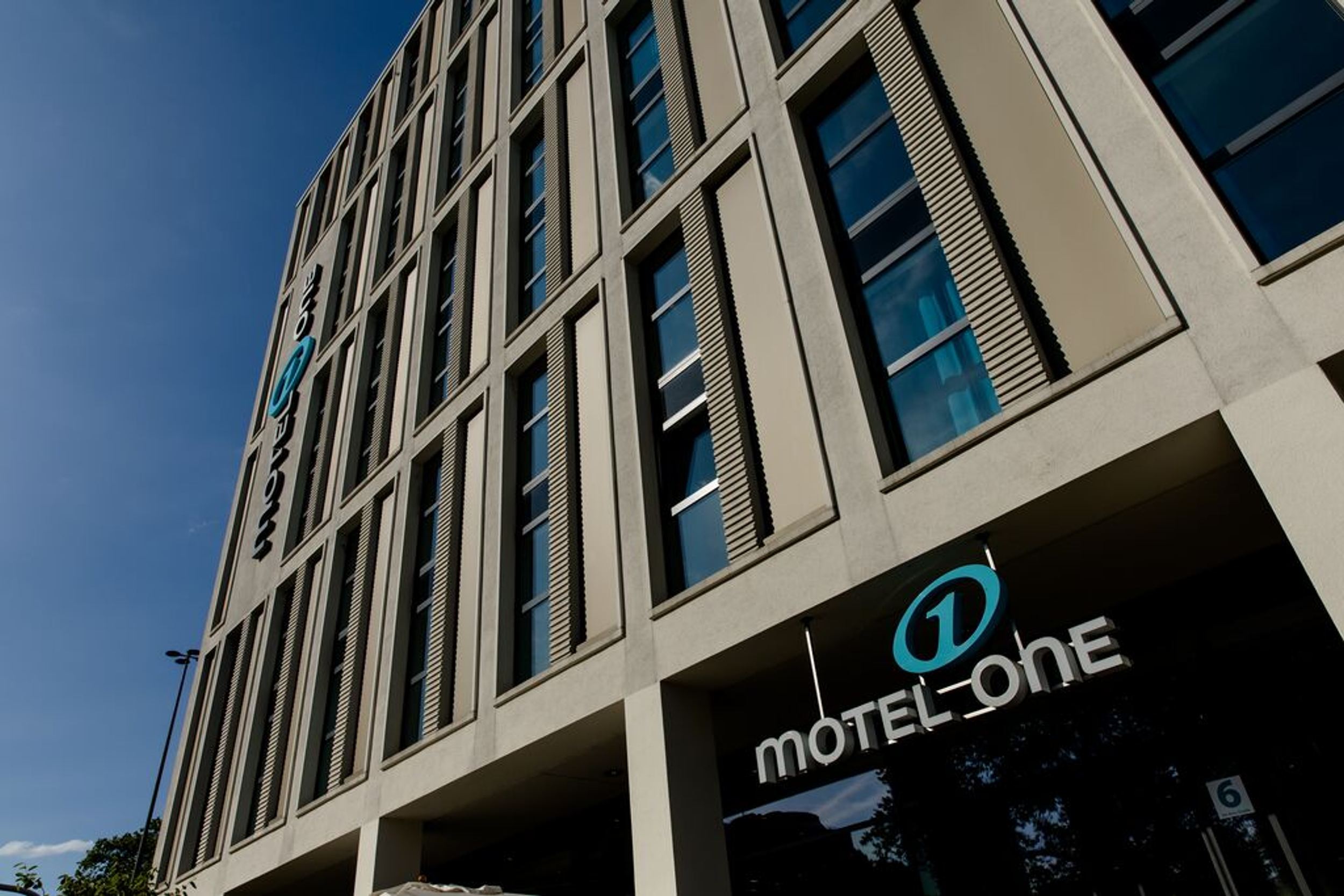 Designhotel Köln Altstadt Motel One Fassade