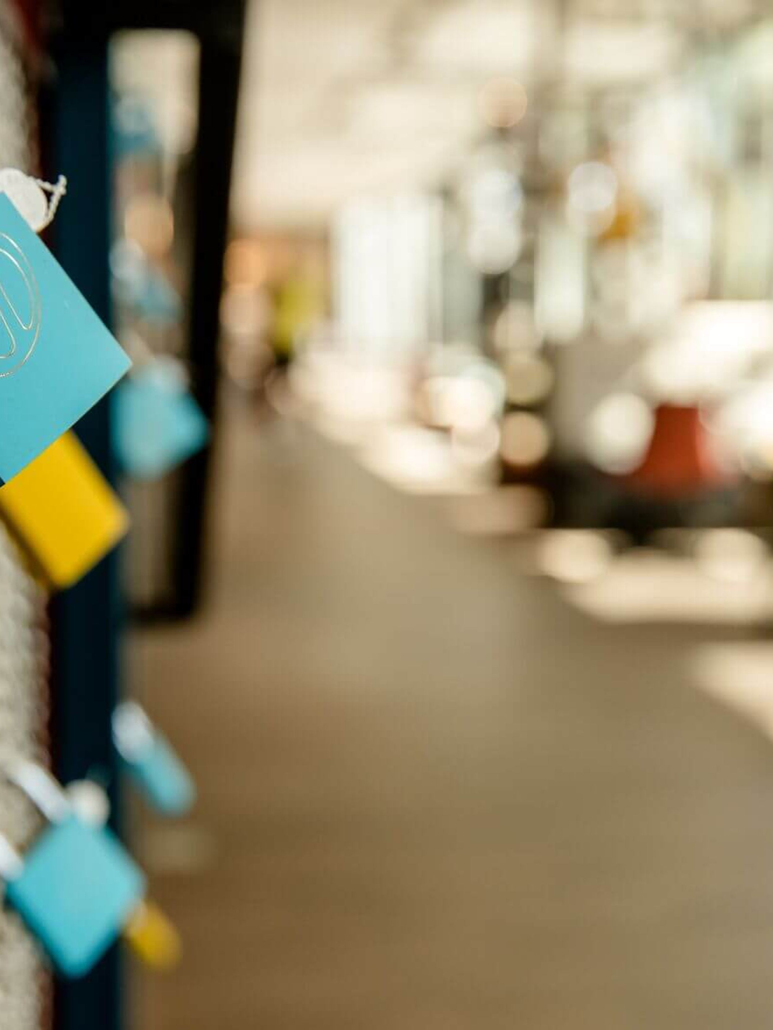 Designhotel Köln Mediapark Motel One Nahaufnahme Schloss mit Motel One Logo