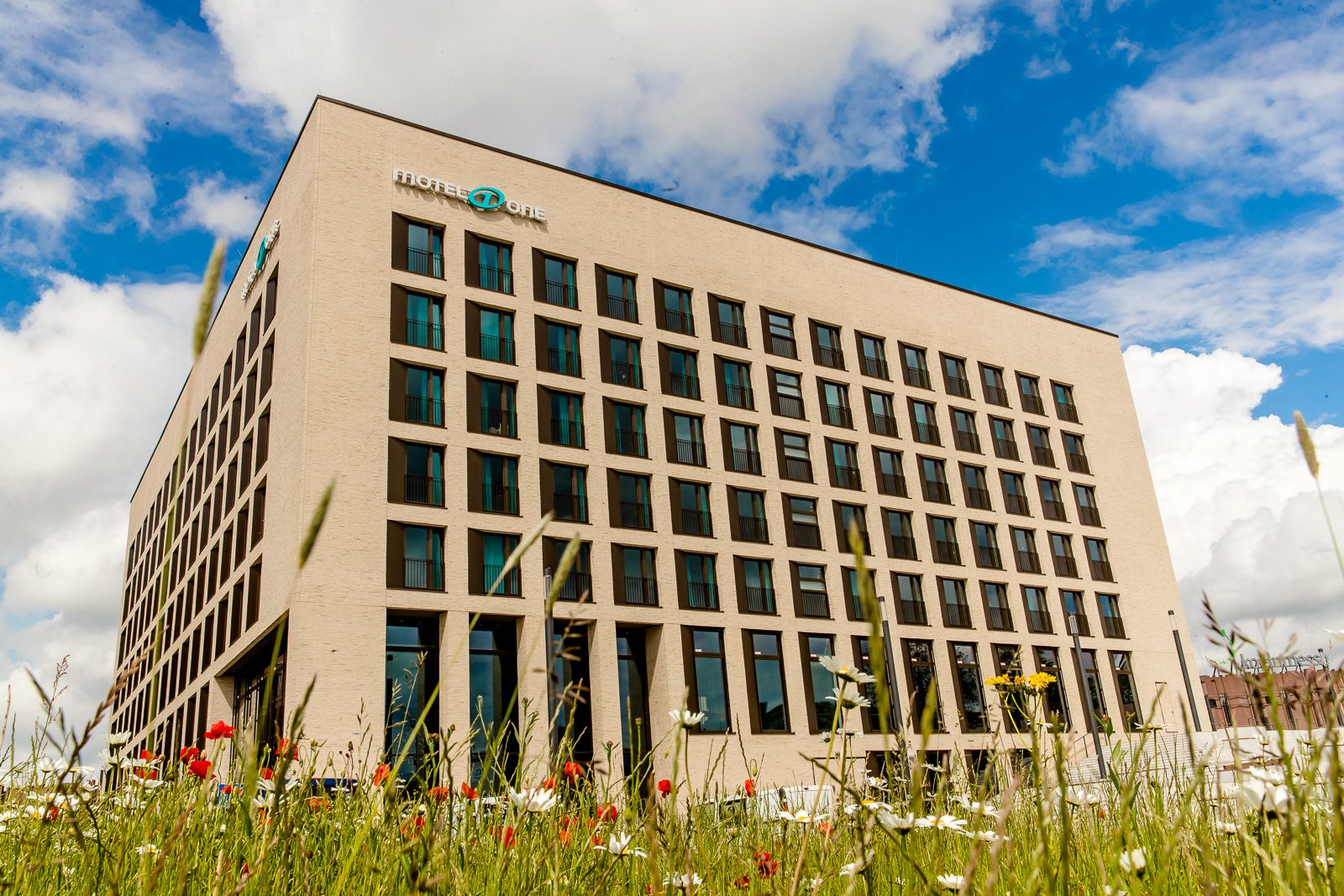 Hotel Köln Messe Motel One Gebäude