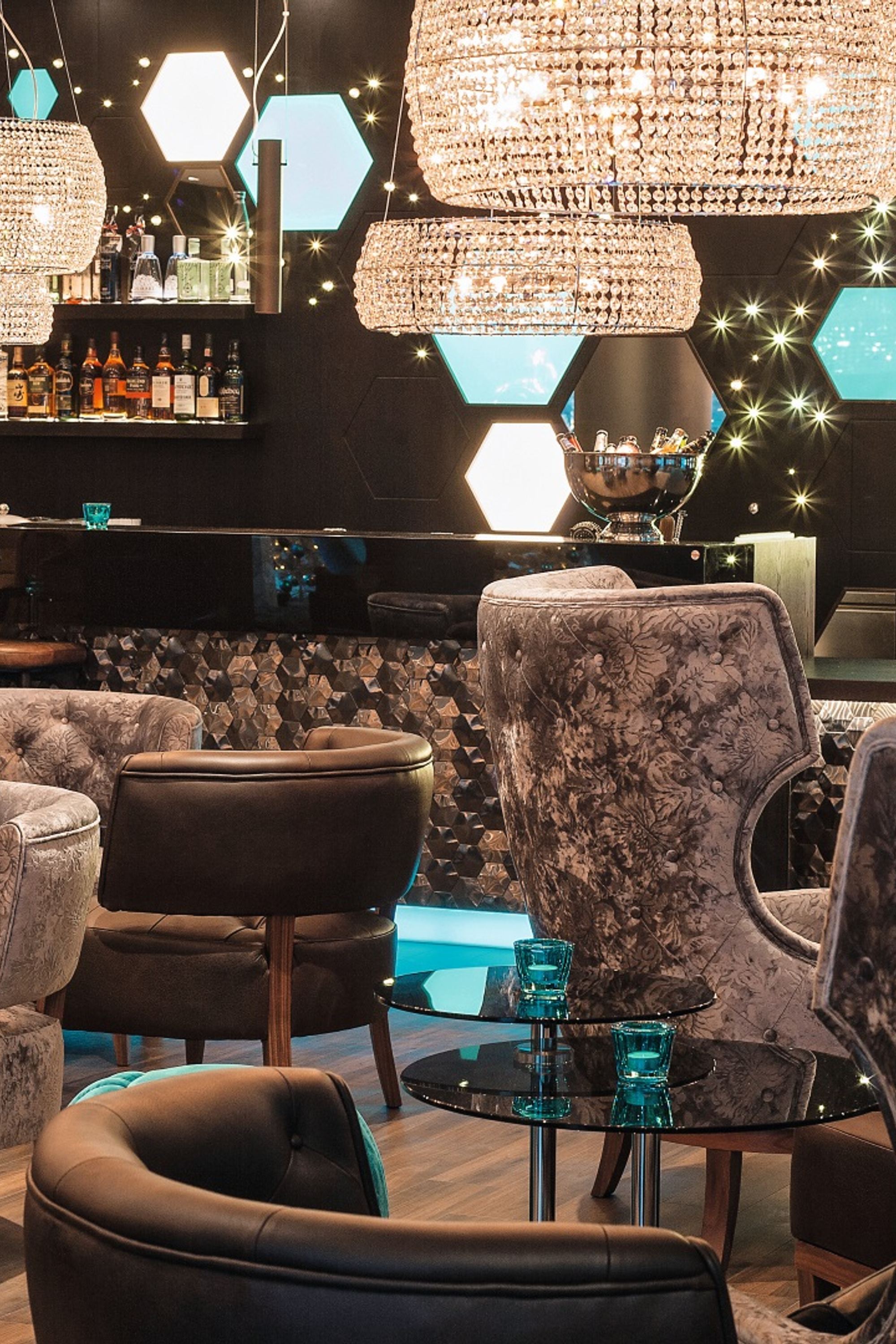 Hotel London Tower Hill Lounge 11