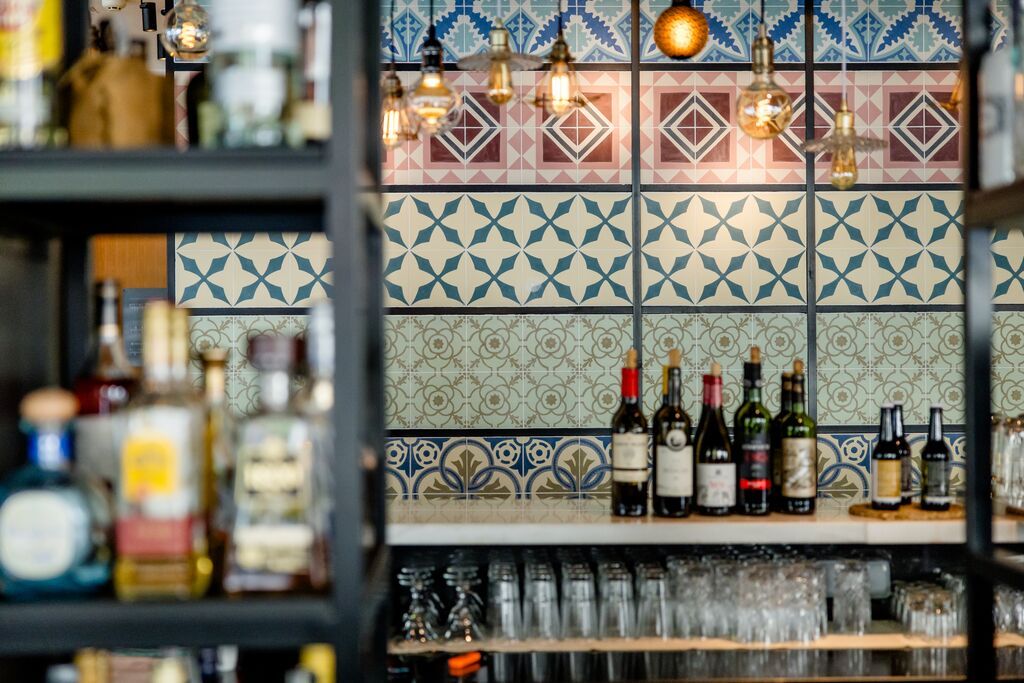 hotel madrid plaza de espana motel one bar