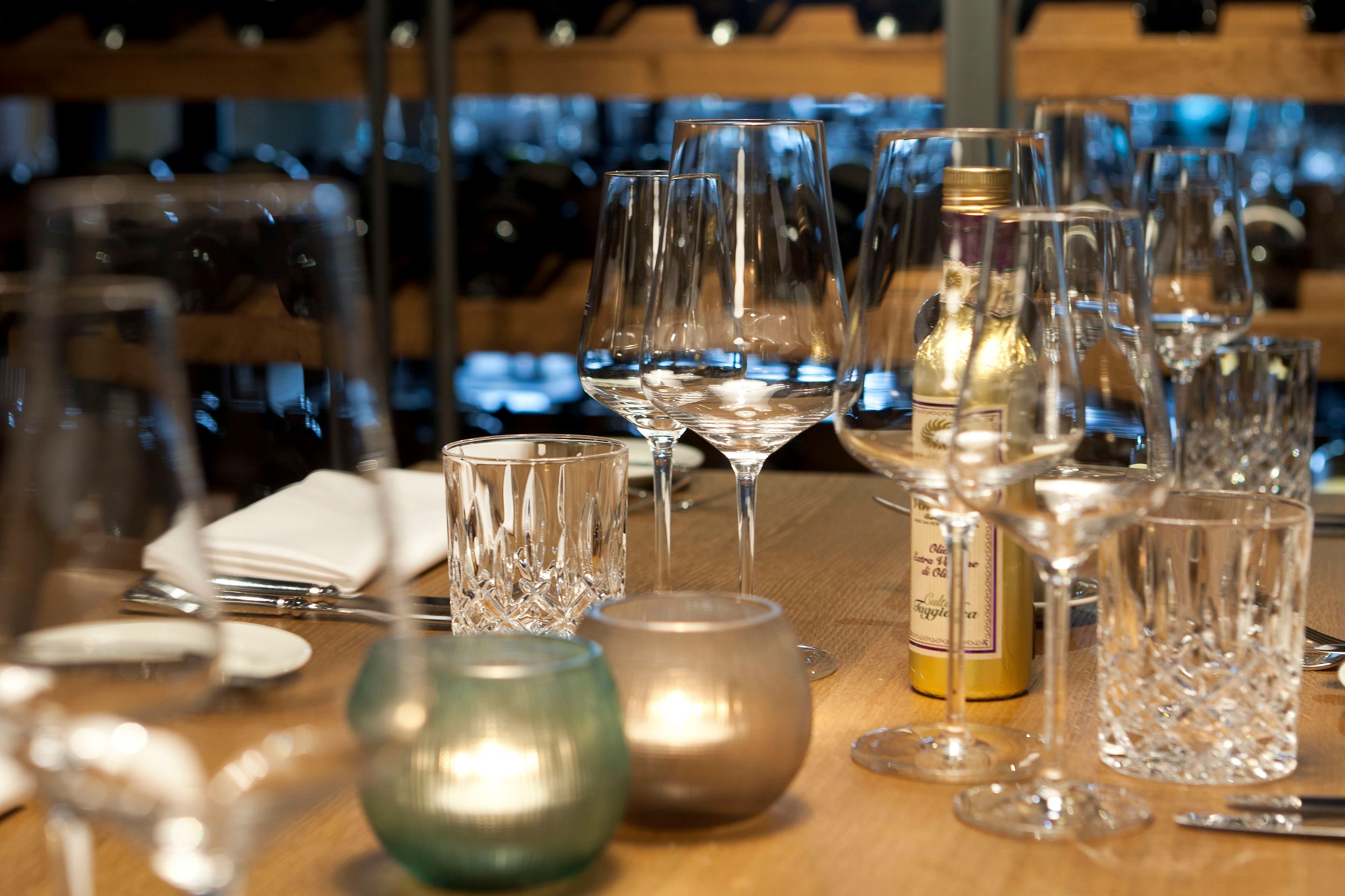 Designhotel München Campus Motel One gedeckter Tisch