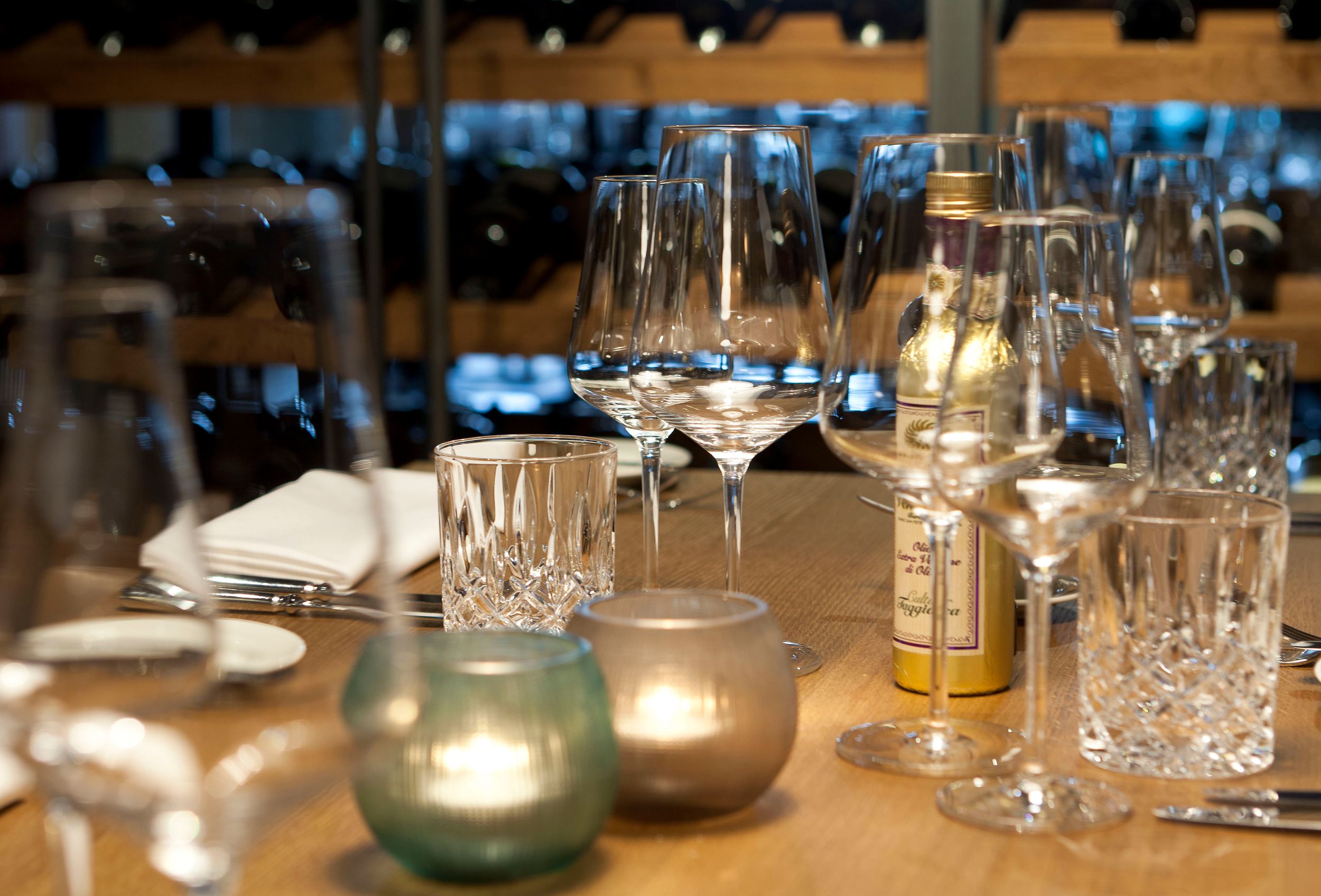 Designhotel München Campus Motel One gedeckter Tisch