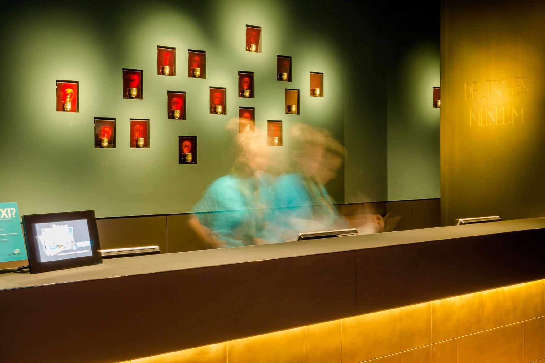 Designhotel München Deutsches Museum Motel One Rezeption