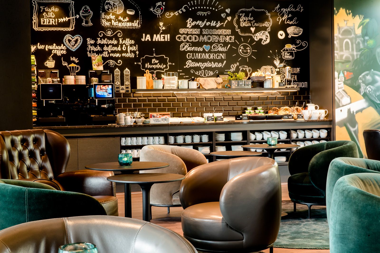 Hotel München East Side Motel One Frühstück Buffet