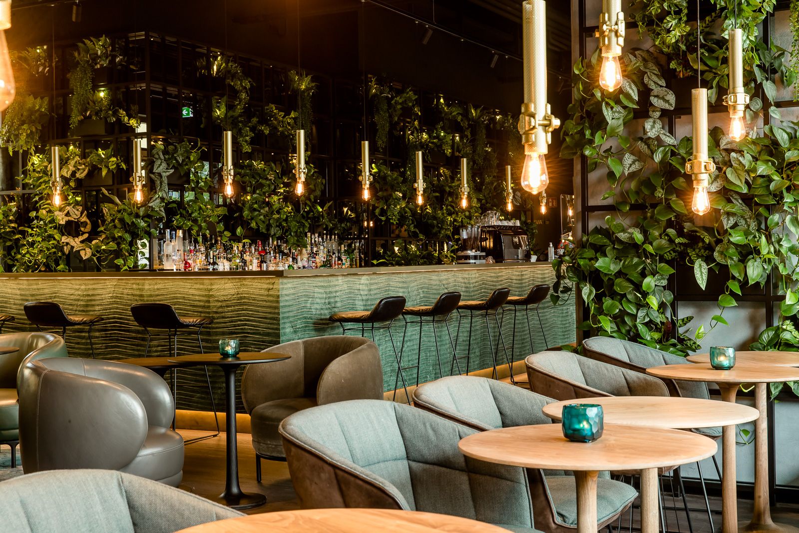 Hotel München East Side Motel One Bar und Lounge