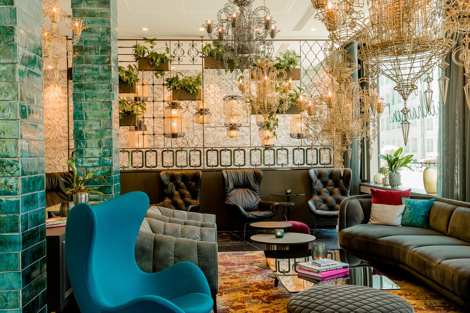 Designhotel München Haidhausen Motel One lichtdurchflutete Lounge