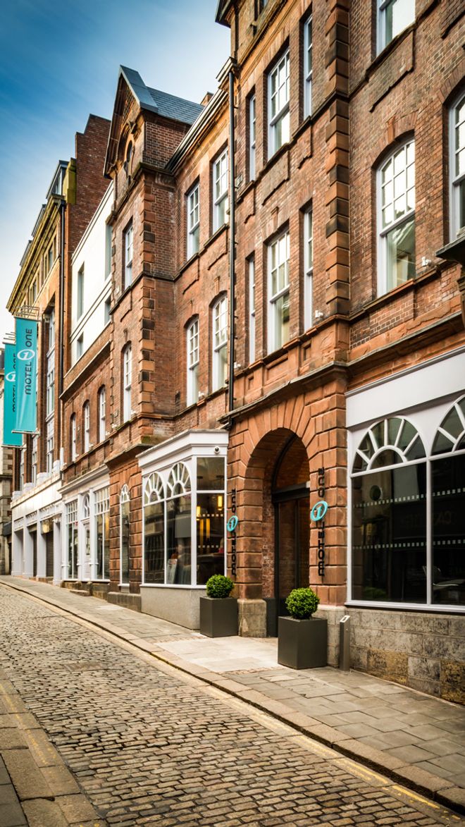 Hotel Newcastle Motel One Blick auf das Gebäude