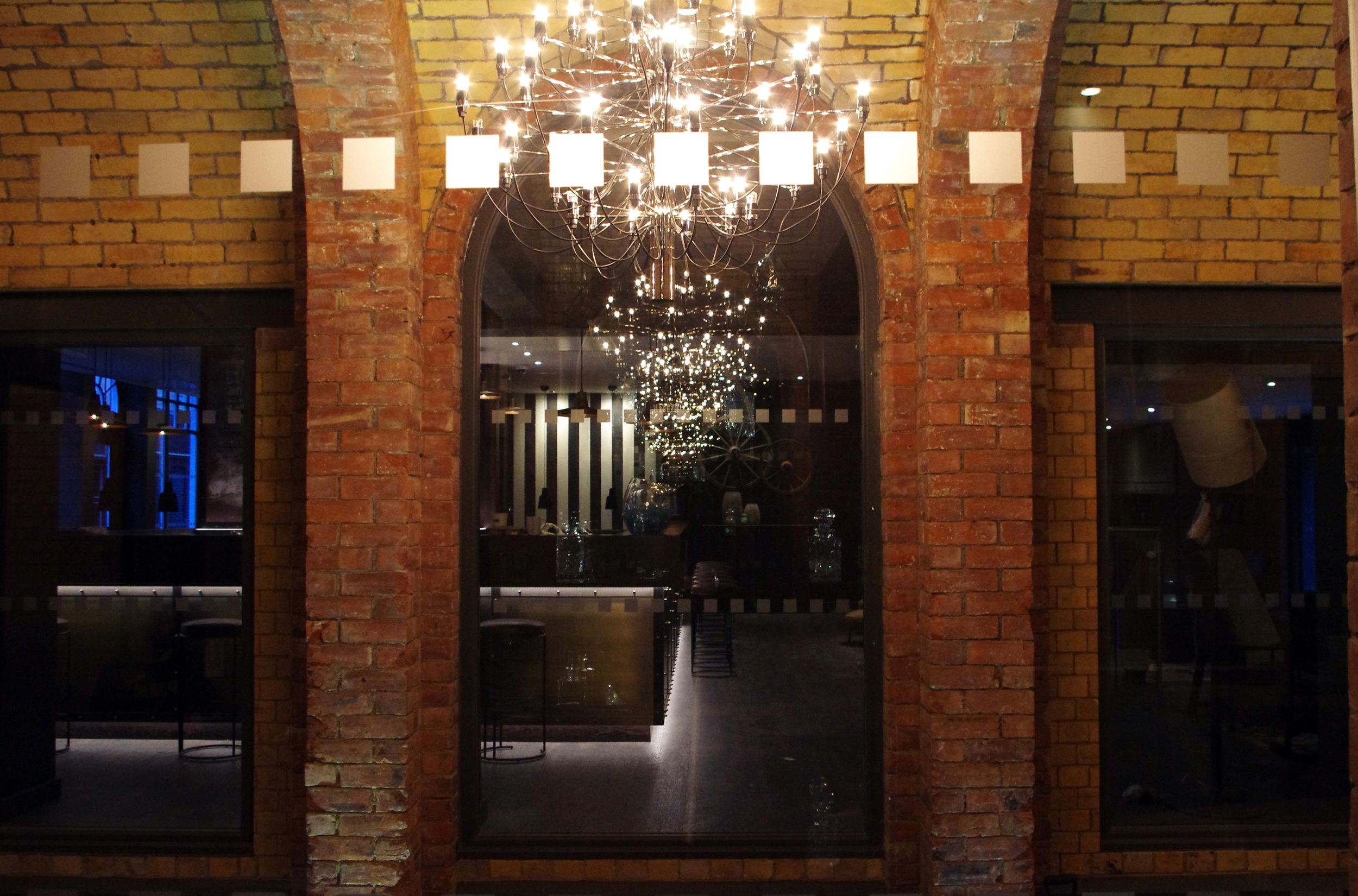 designhotel Newcastle Motel One bar area