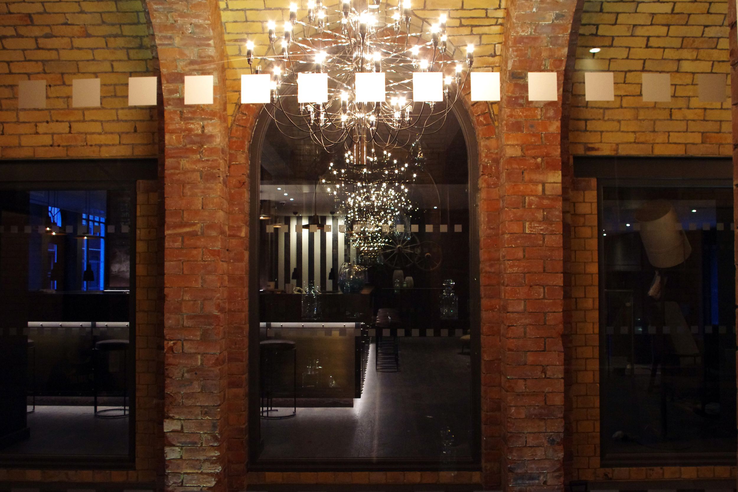 designhotel Newcastle Motel One bar area