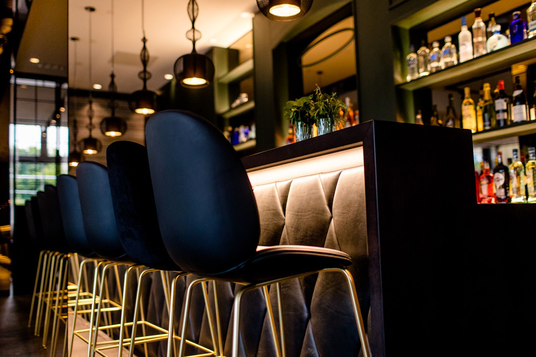 Hotel Paris Porte Dorée Motel One Bar Nahaufnahme Barhocker 