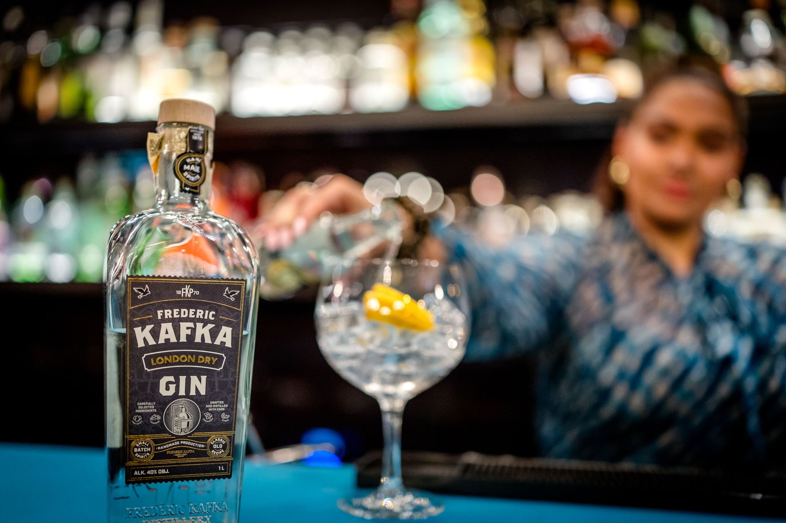 designhotel Prague Florentinum Motel One bar gin