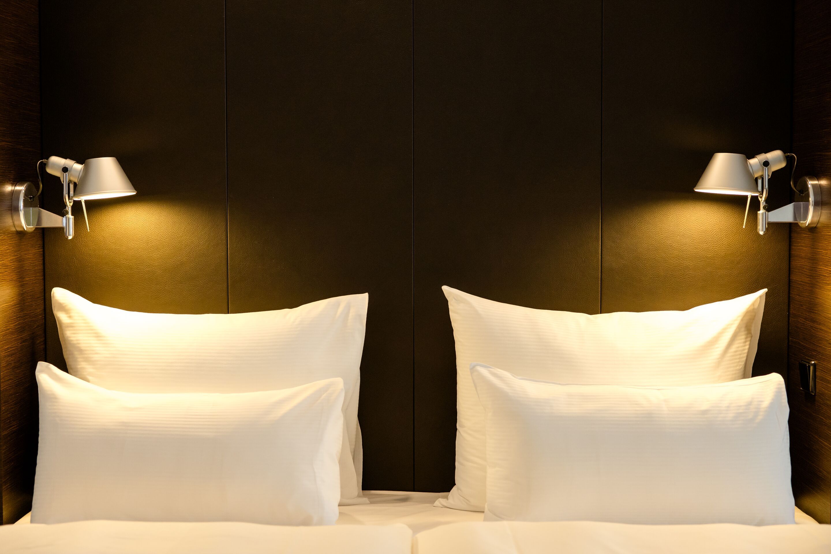 hotel Prague Florentinum Motel One headboard bed