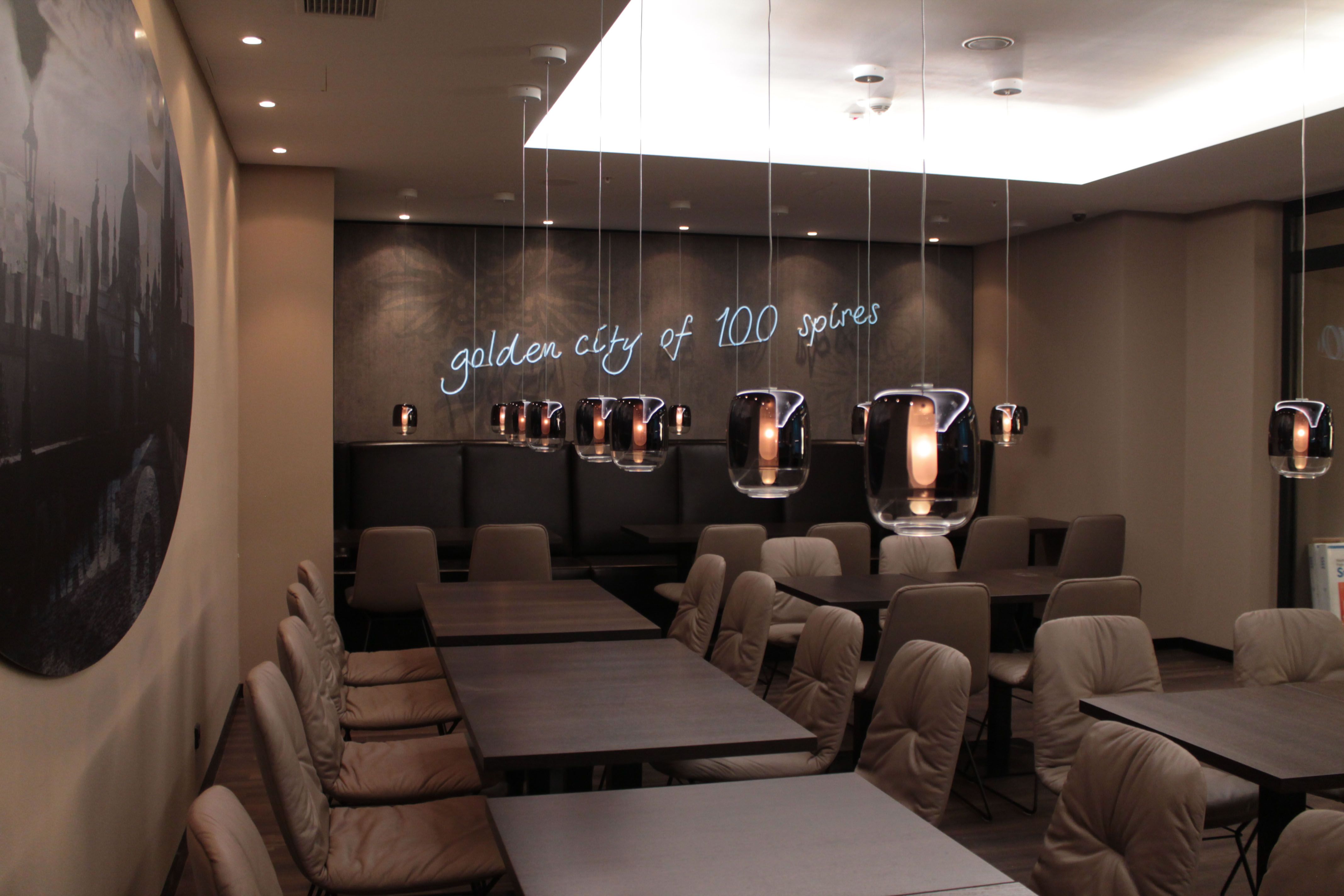 hotel Prague Florentinum Motel One breakfast area