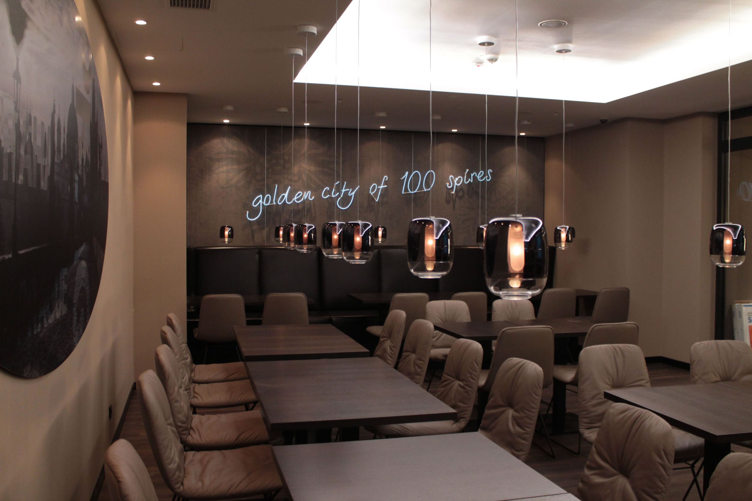 hotel Prague Florentinum Motel One breakfast area