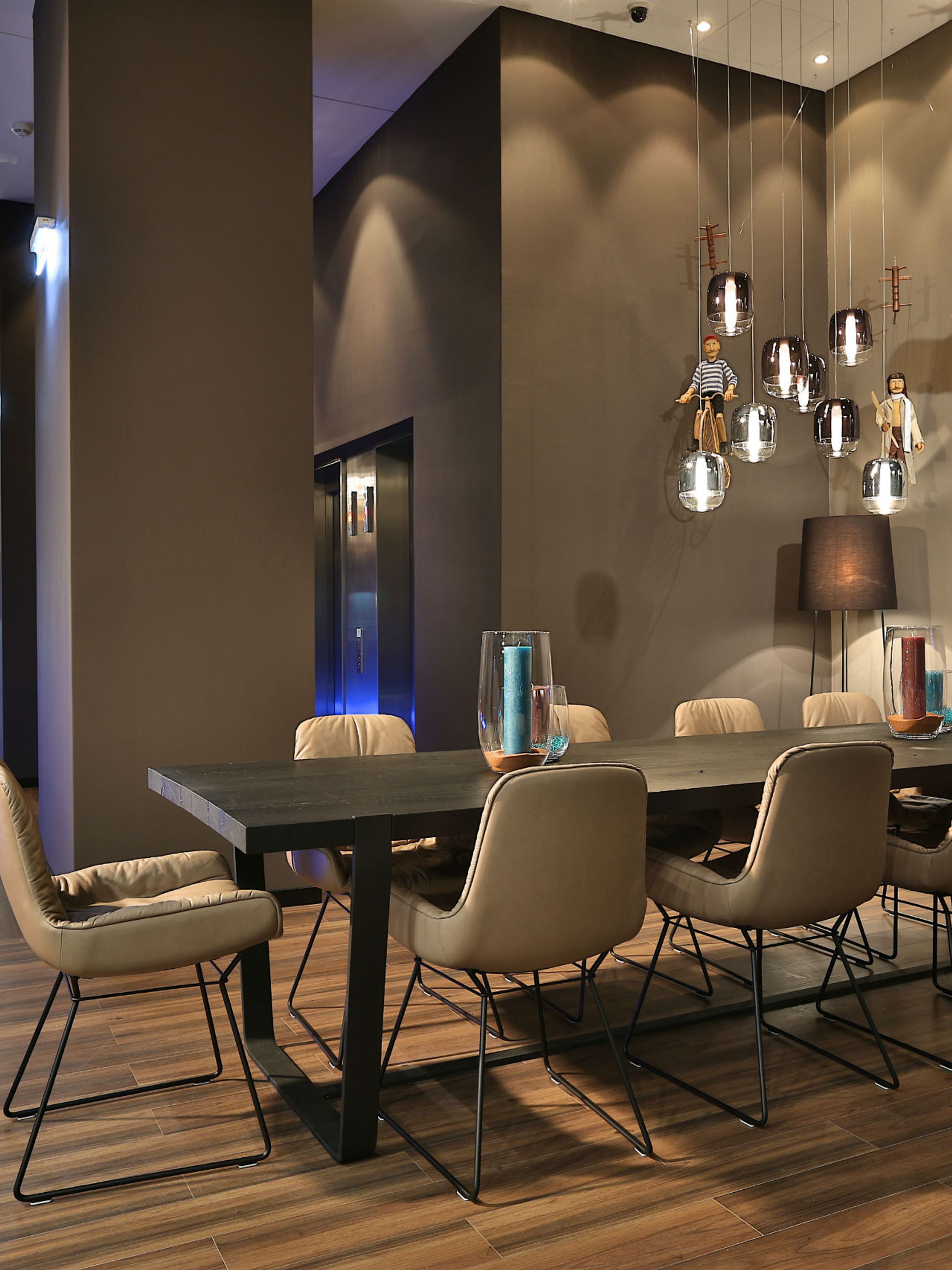 hotel Prague Florentinum Motel One entrance area and seating