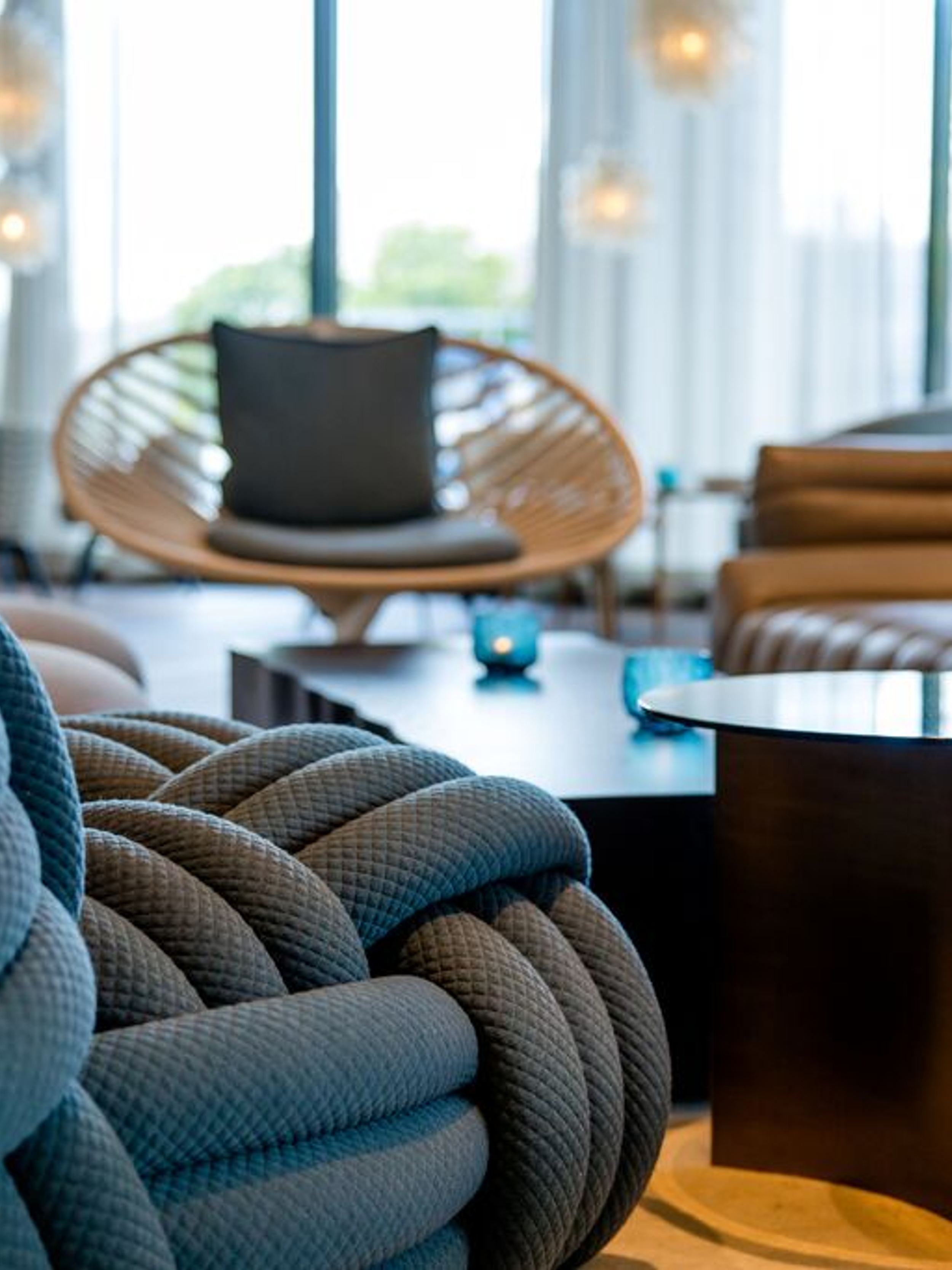 Designhotel Rostock Motel One Detailaufnahme Knotensessel Lounge