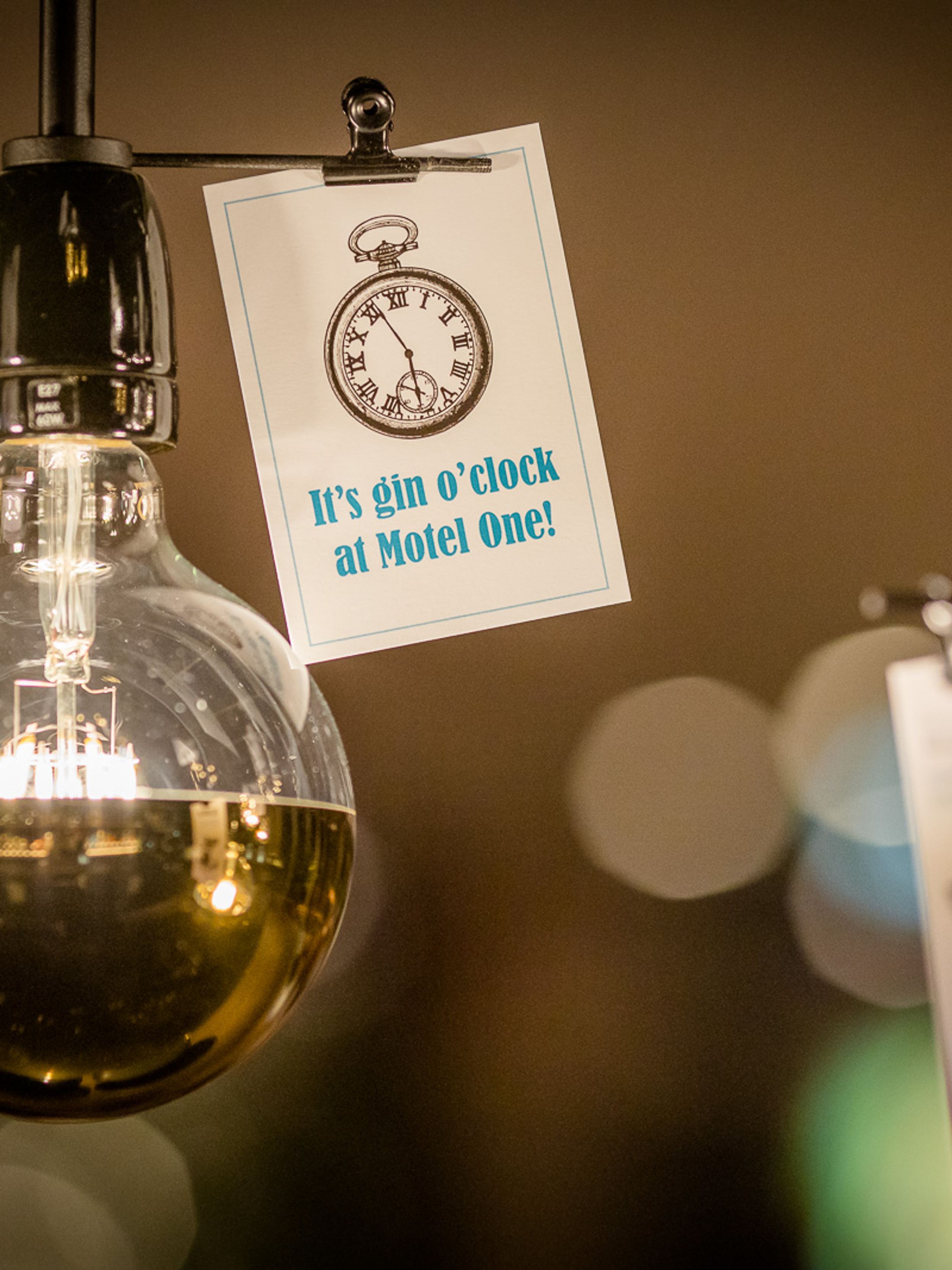 Hotel Rotterdam Motel One Nahaufnahme Lampe