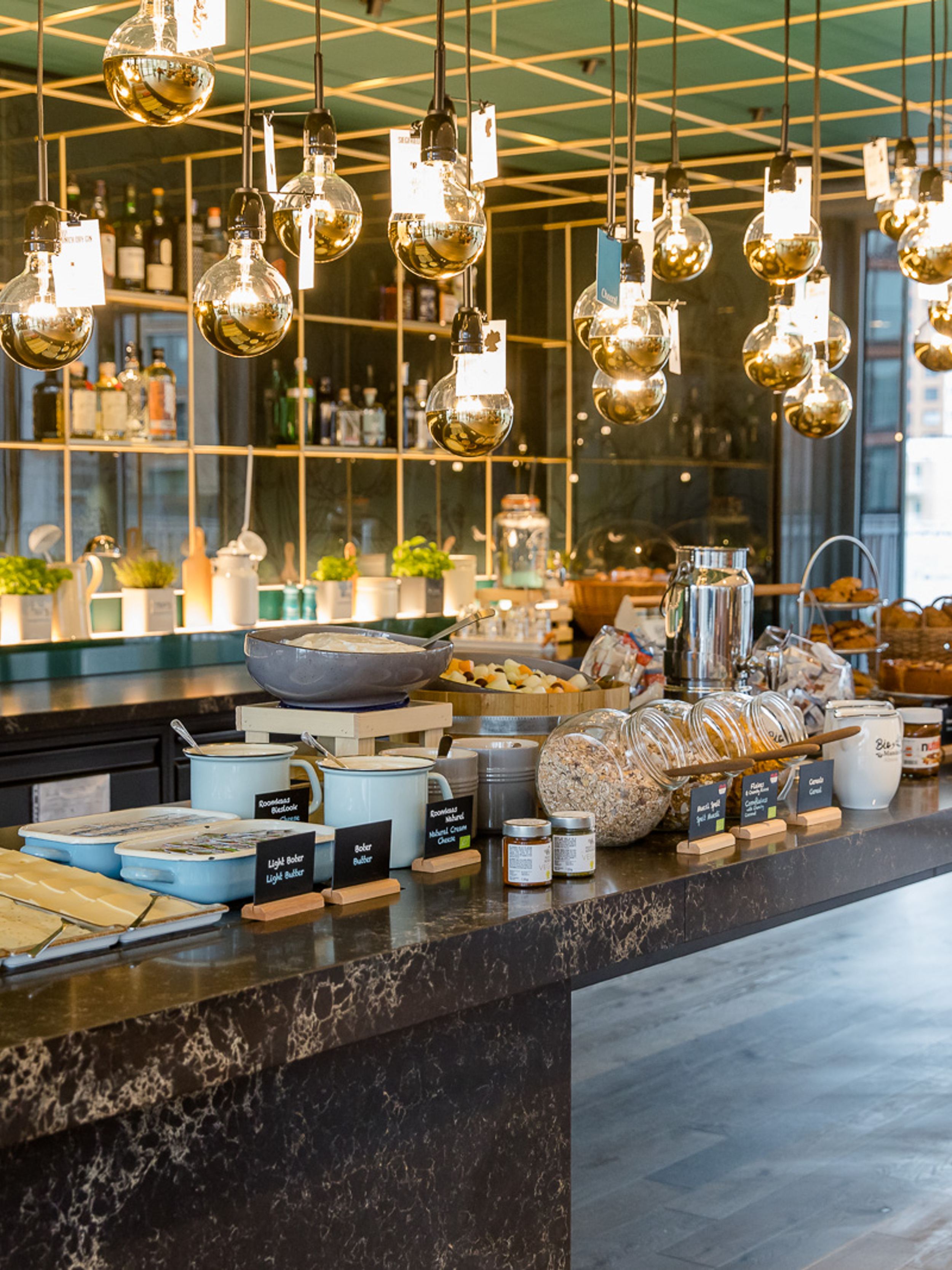 Designhotel Rotterdam Motel One Frühstücksbuffet