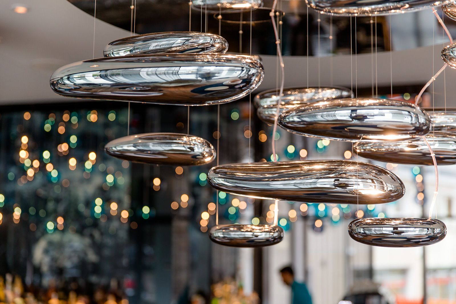 Hotel Stuttgart Bad Cannstatt Motel One Detailaufnahme Lampen