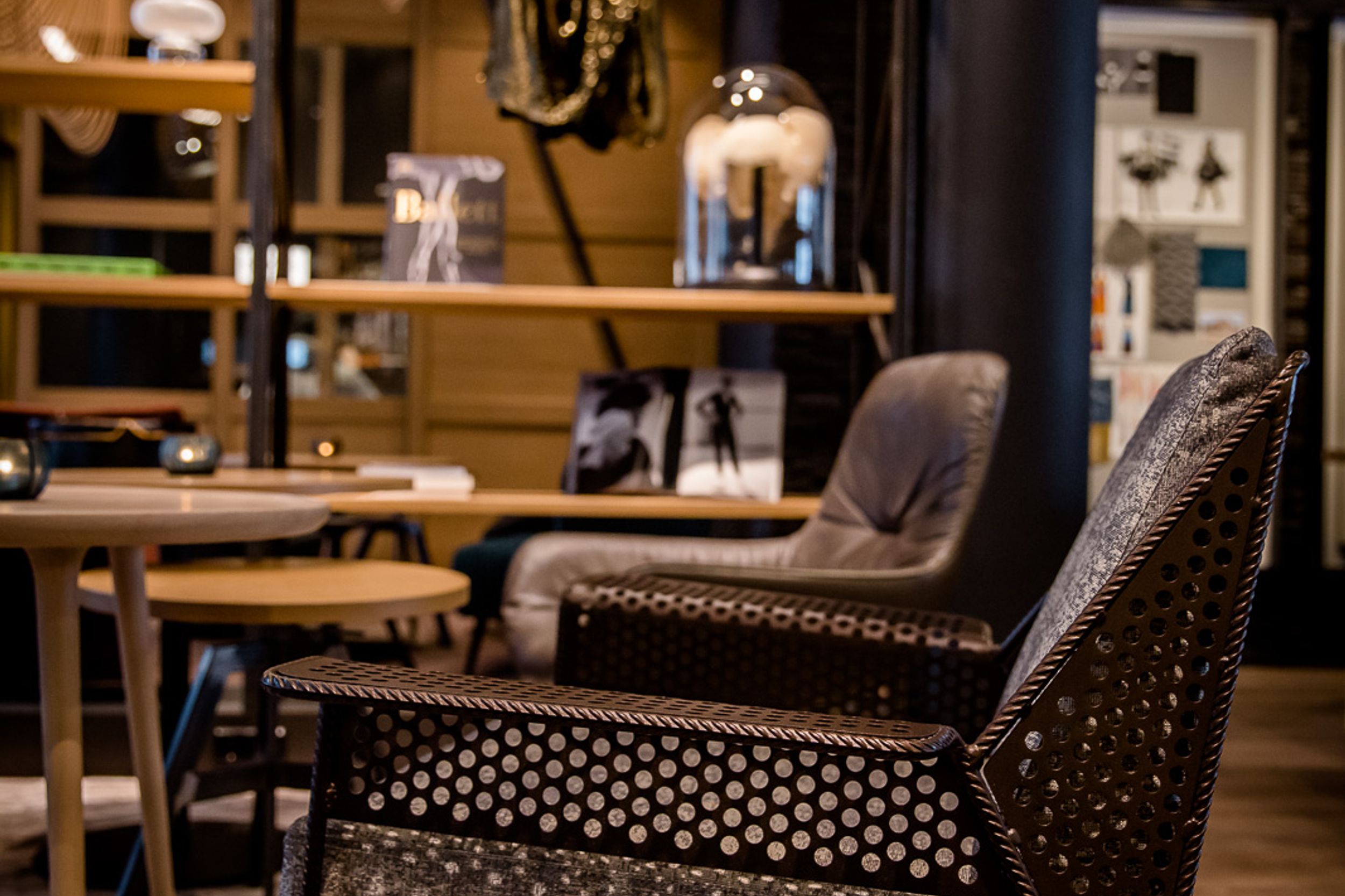 Designhotel Stuttgart Mitte Motel One Stuhl in Lounge