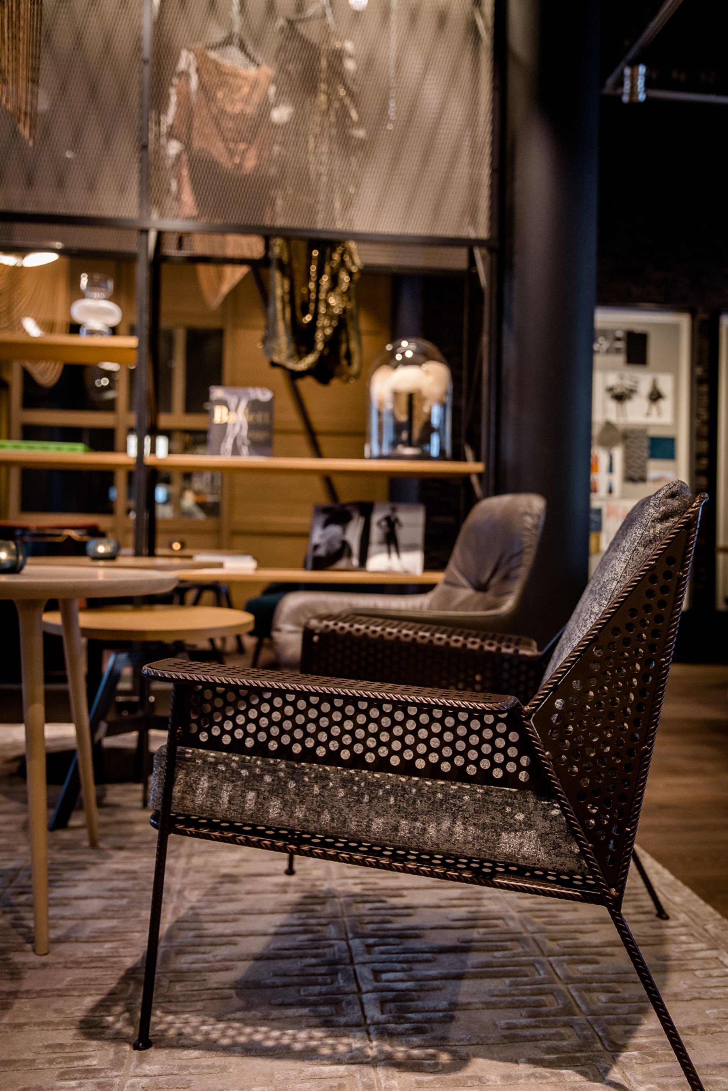 Designhotel Stuttgart Mitte Motel One Stuhl in Lounge