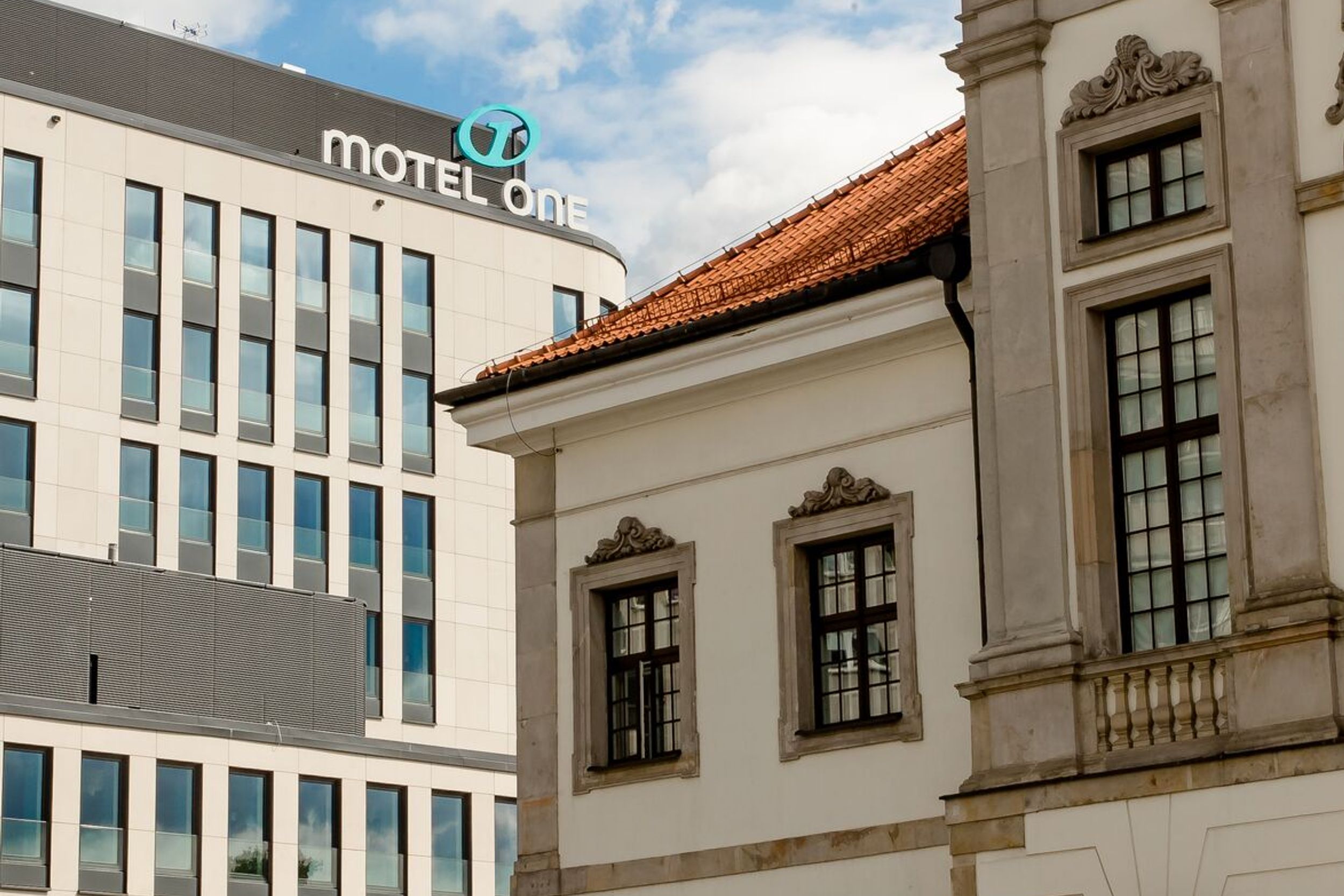 Hotel Warschau Chopin Motel One Fassade