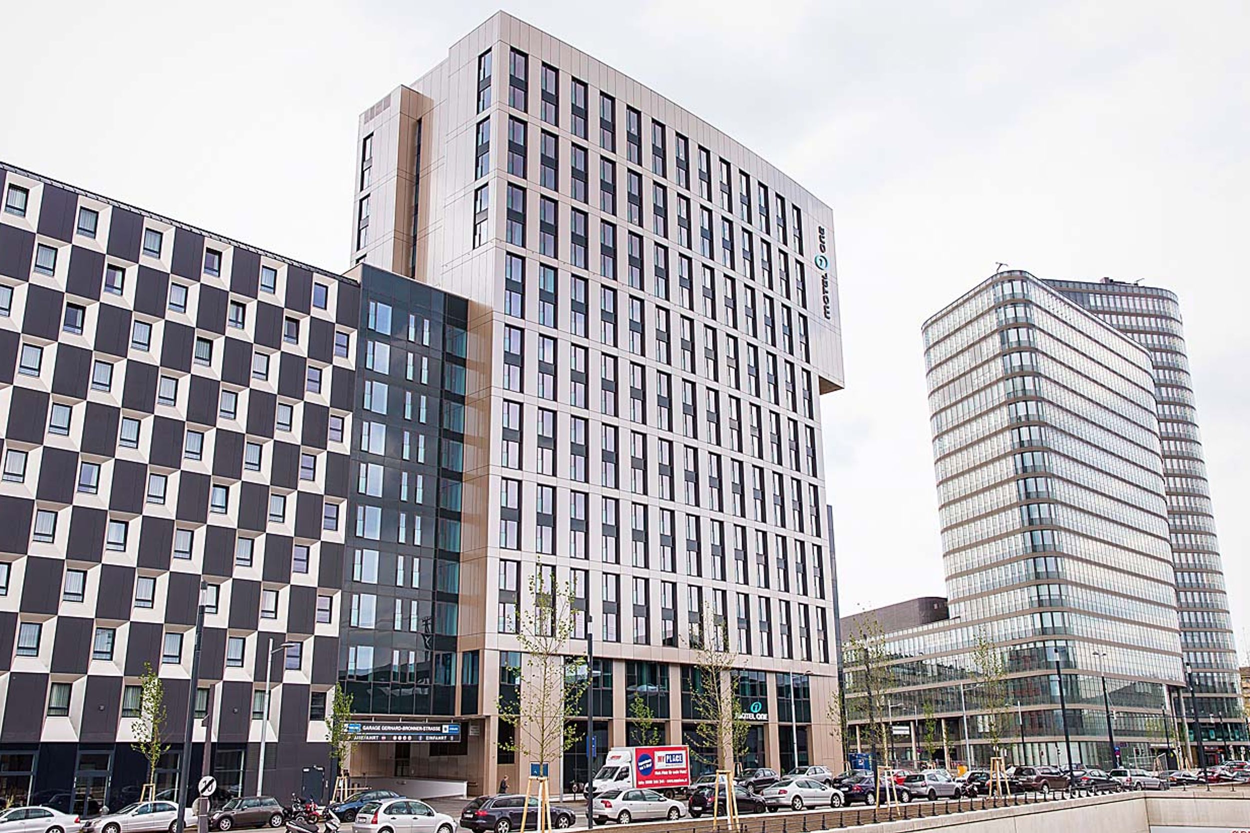 Hotel Wien Hauptbahnhof Motel One Blick auf Gebäude