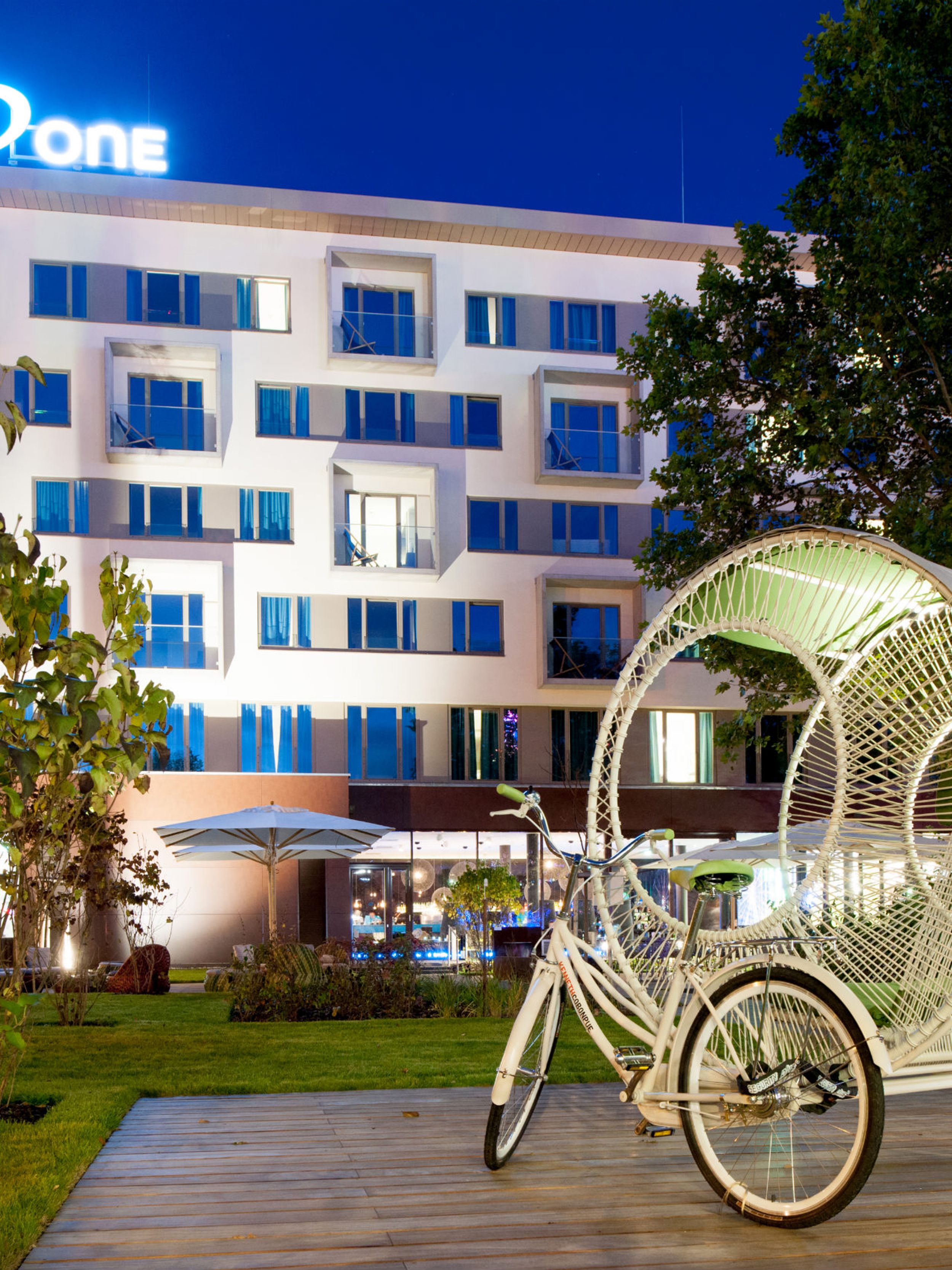 Hotel Vienna Prater Motel One building from the outside