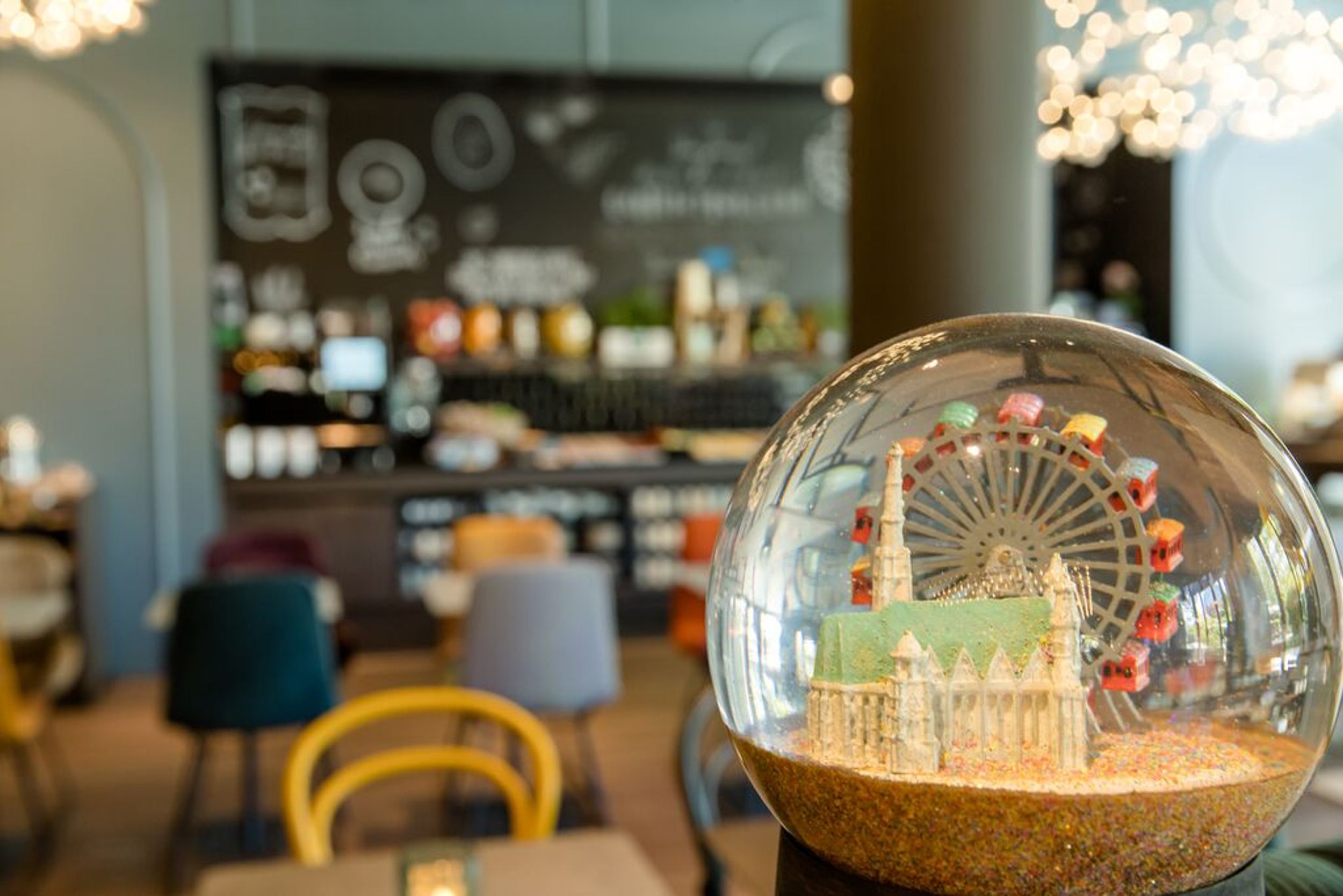 Hotel Wien Prater Motel One Detailaufnahme im Frühstücksbereich