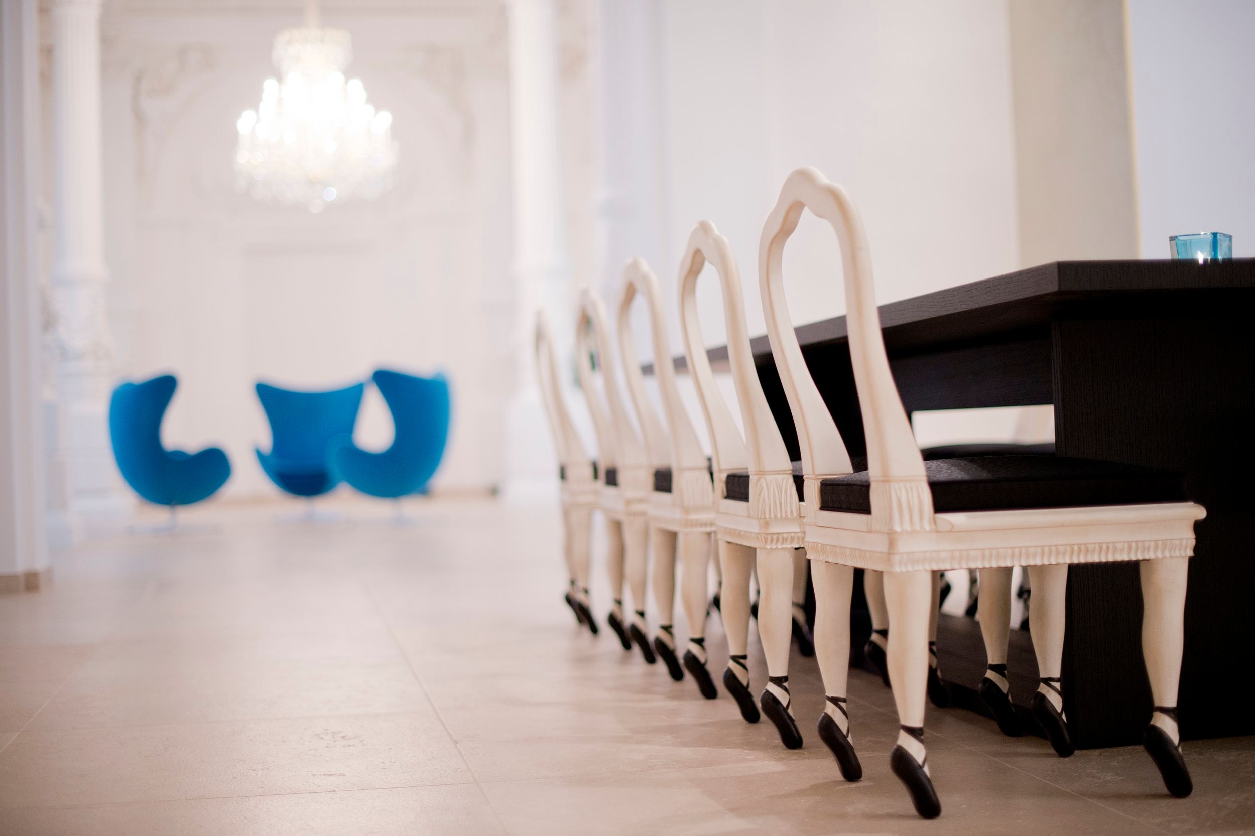 Hotel Wien Staatsoper Motel One Lounge mit Sitzmöglichkeiten