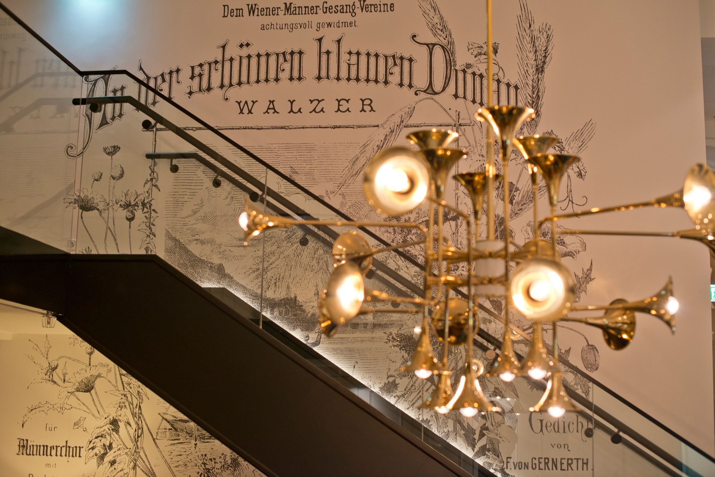 Hotel Wien Staatsoper Motel One Innenbereich Lampe