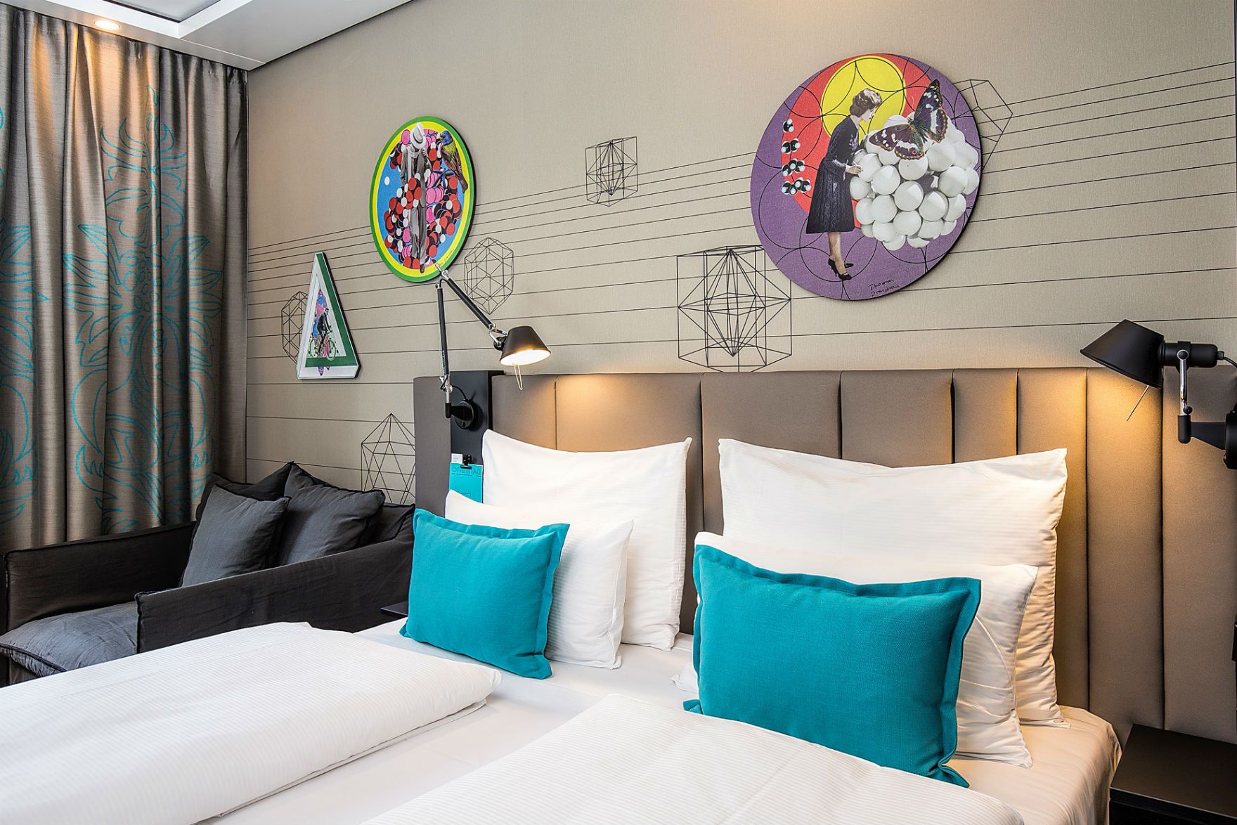 Designhotel Wien Westbahnhof Motel One Zimmer mit Doppelbett