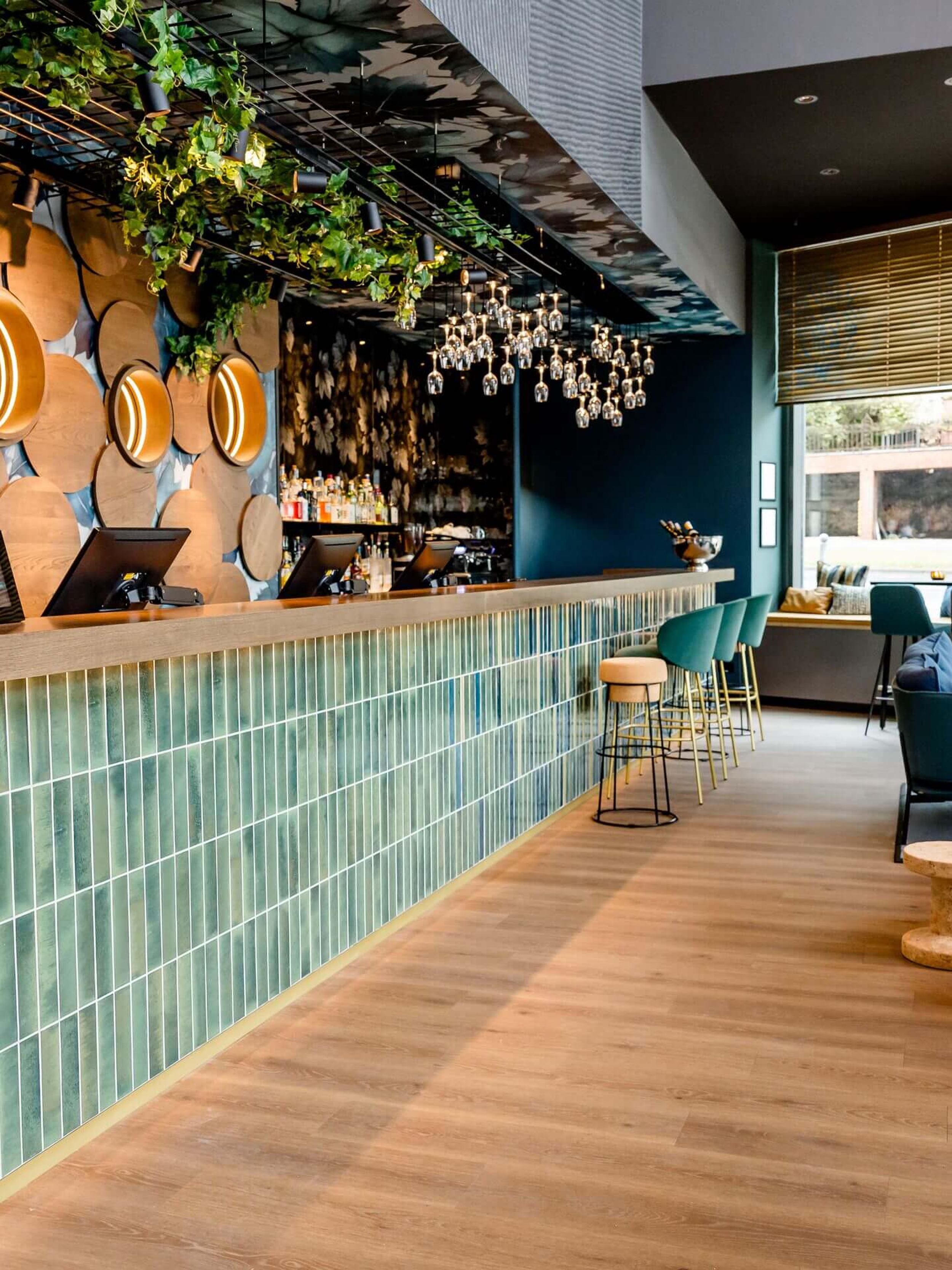 Designhotel Wiesbaden Motel One Rezeption